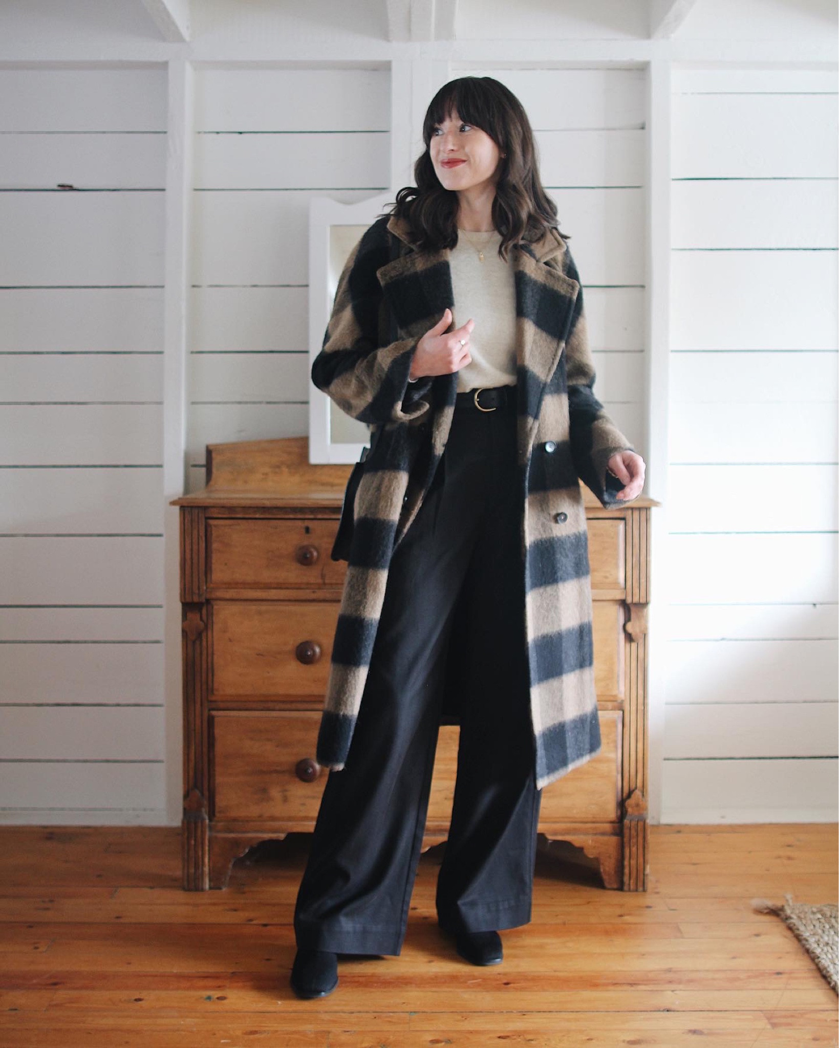 A favourite winter outfit formula from the Style Journal. 

Coat is tts for a relaxed fit. 
Cashmere crew is old, linked to latest version. 
Belt runs large I sized down to XS. 
Trouser runs tts for a relaxed fit. I’m wearing a 4 / 32” inseam. 
Boots run tts. 



#LTKworkwear #LTKSeasonal