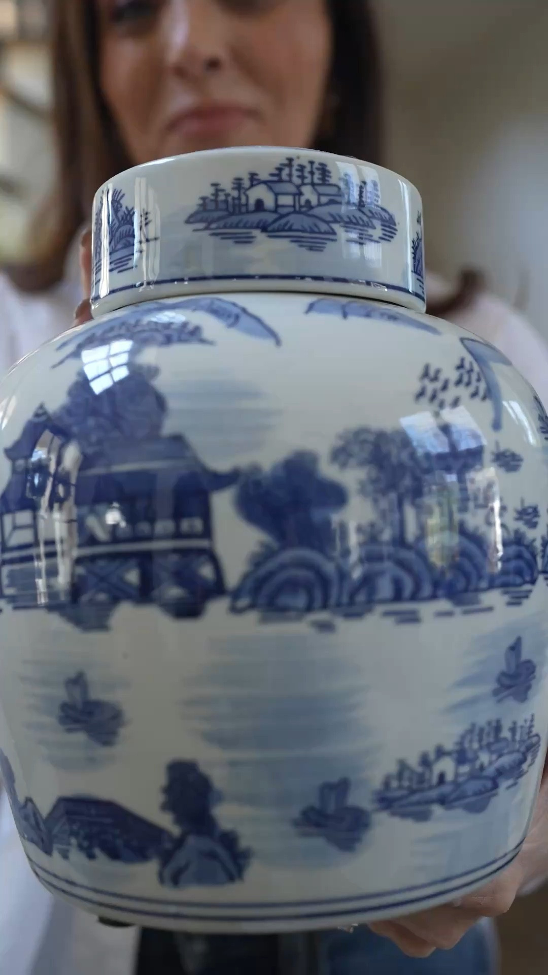 I’m OBSESSED with ginger jars right now! I found this one on Wayfair and it’s gorgeous and such a good way to bring some Spring into my home!
#ad #wayfair @wayfair #wayfairpartner

#LTKSeasonal #LTKmomlife #LTKHome