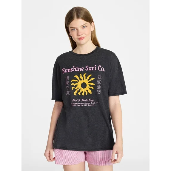 No Boundaries Graphic Oversized Boyfriend Tee, Women's XXS-XXL | Walmart (US)
