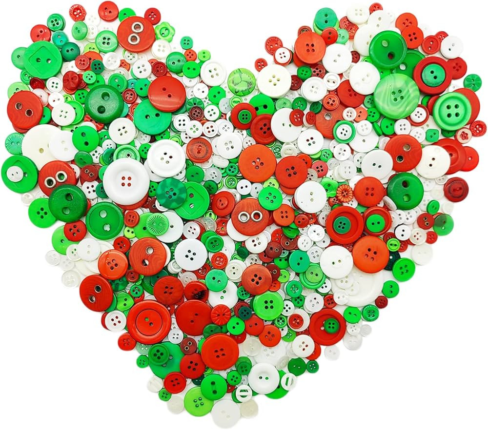600-700Pcs Christmas Craft Buttons Mixed Red Green White Button for Crafts Assorted Sizes Button ... | Amazon (US)