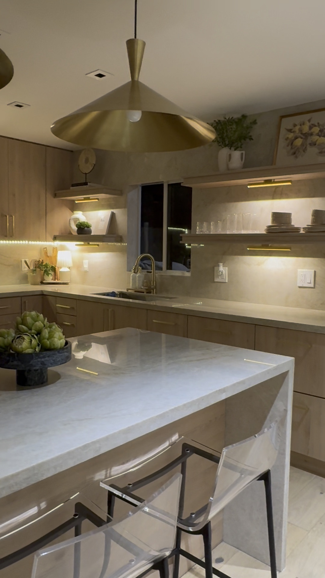 POV: it’s the first day of the year & you needed a little kitchen refresh 

#LTKHome #LTKSeasonal #LTKFindsUnder100