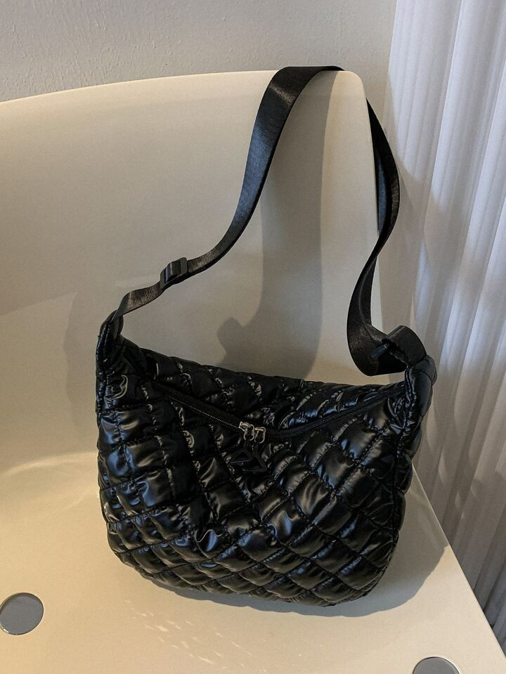 Minimalist Quilted Hobo Bag | SHEIN