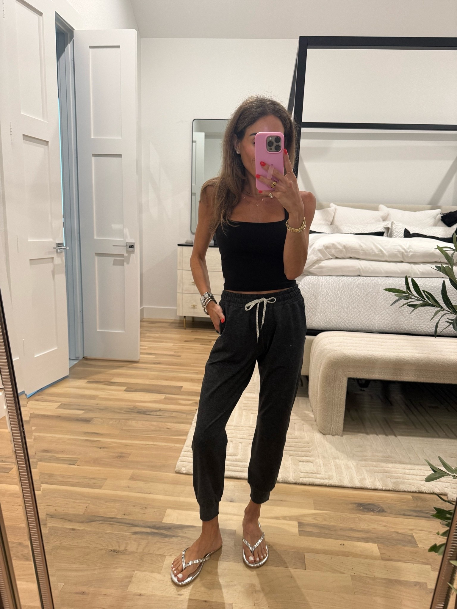 The best joggers! I have size xxs on

#LTKPetite #LTKTravel #LTKootd