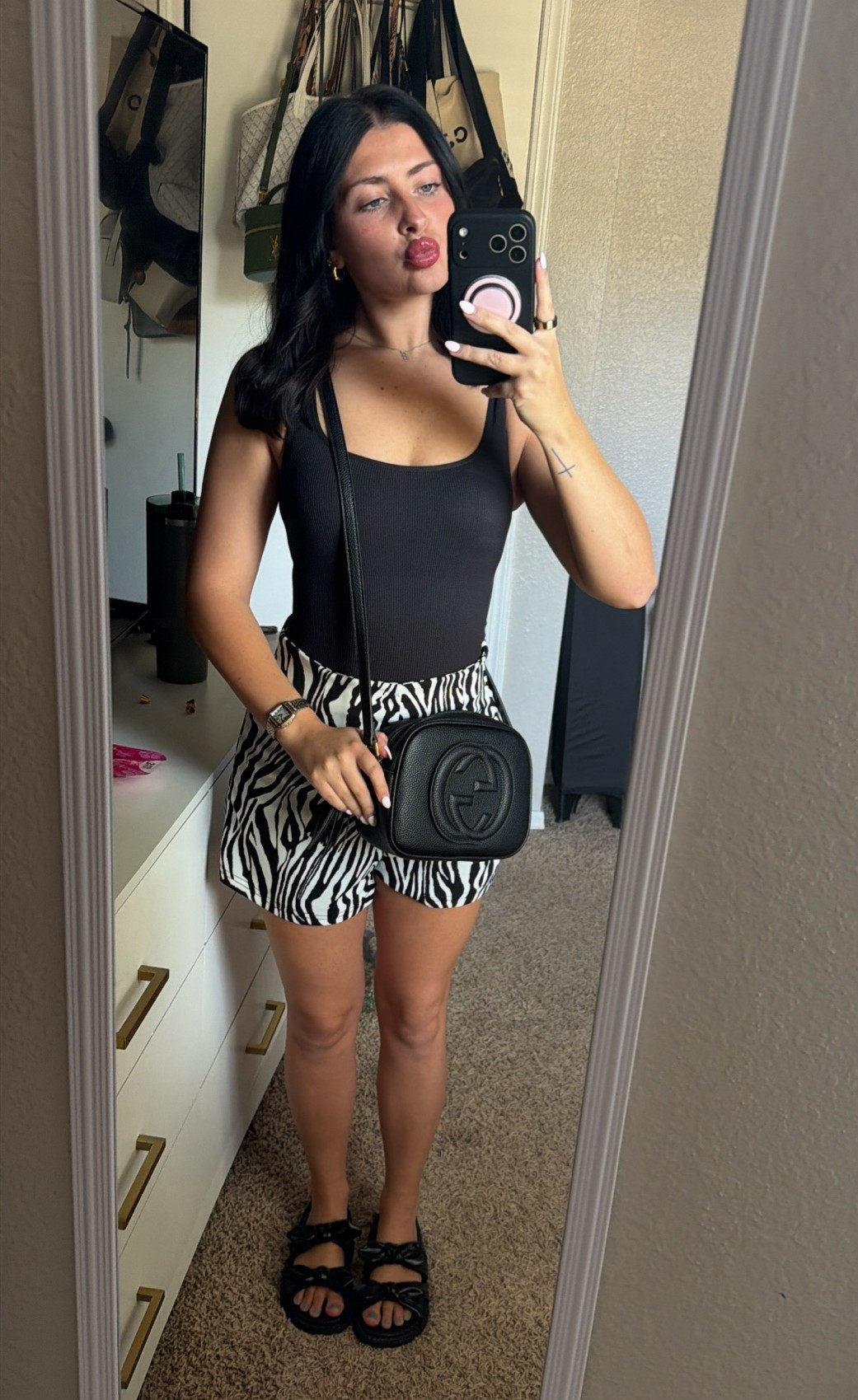 ootd🖤
sandals are fashion nova! but linked other black sandals!

ootd, summer outfit, zebra, animal print, bodysuit, gucci, outfit inspo