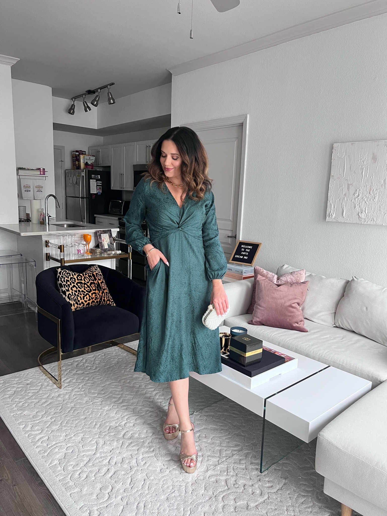 Wedding guest dress | baby shower dress | sustainable fashion 


This dress fits true to size 

#ad @amourvert



#LTKsalealert #LTKFind #LTKwedding