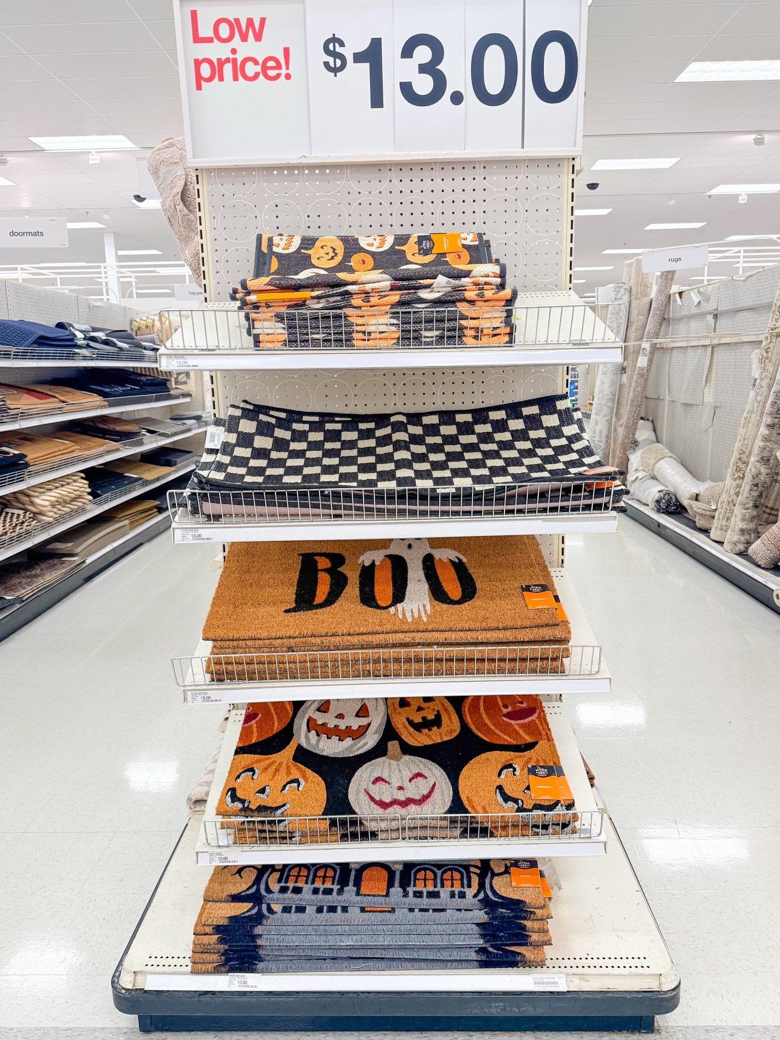 $13 Halloween door mats and layering rugs! 





Target home 
Halloween decor 
Target finds 
Front porch decor 
Target Halloween 
Outdoor Halloween decor

#LTKSeasonal #LTKHome