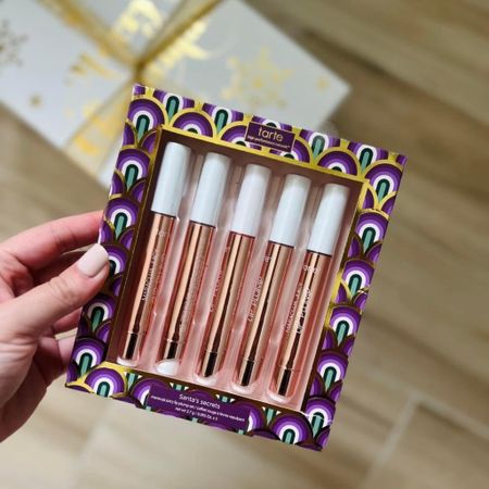 HIGHLY desirable Tarte Holiday Edition Maracuja Juicy Lip Plump 5-pc Collection for $45 (Reg. $120)  🎀

OR! New customers with a new email use code: QVCNEW20 at checkout (after you enter your card info) to save another $20 making them just $25!

Xo, Brooke

#LTKstyletip #LTKSeasonal #LTKGiftGuide