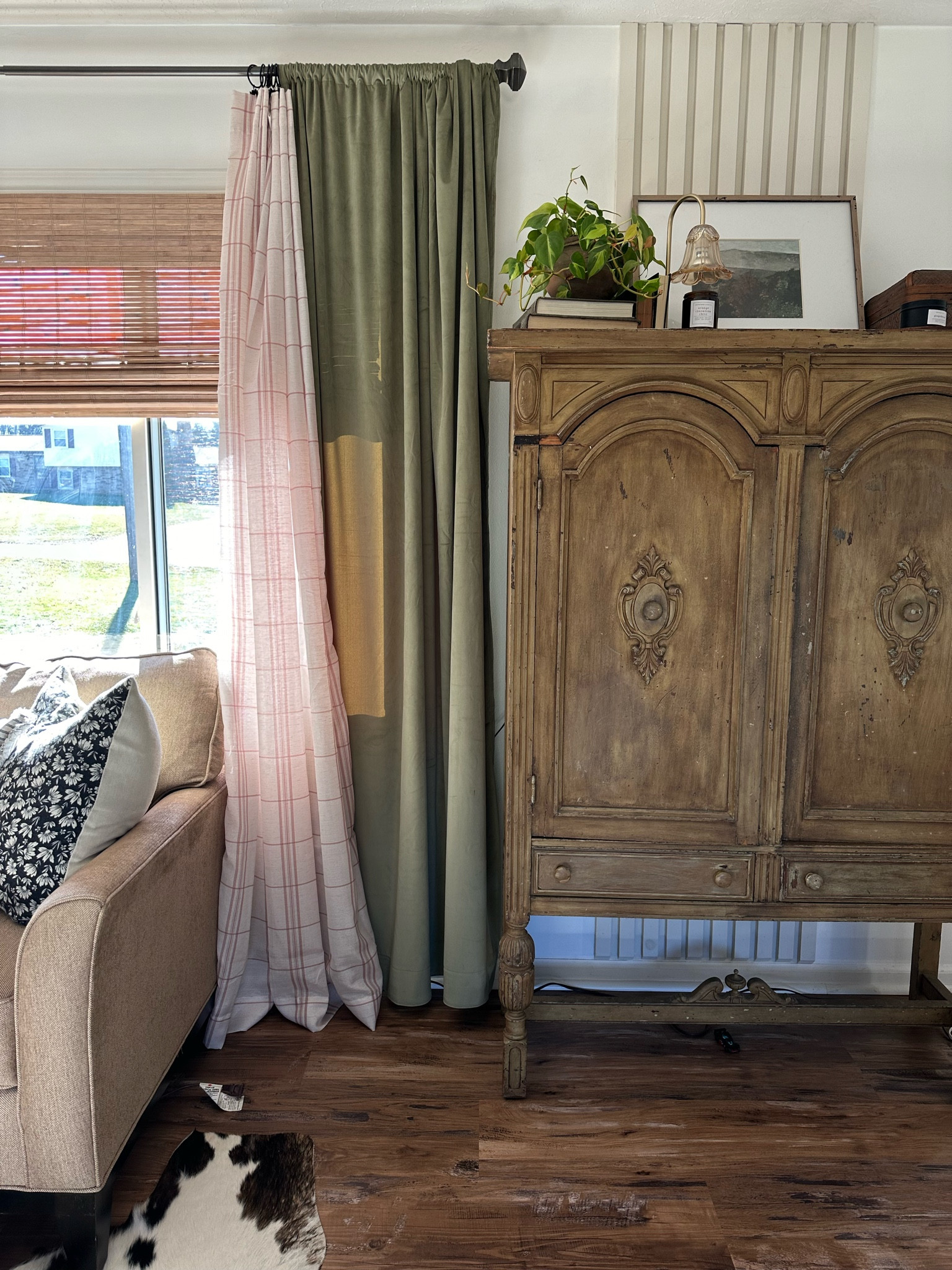 Cottage Core Organic Modern Living room decor | curtains | pillow covers | frame | blinds | chair