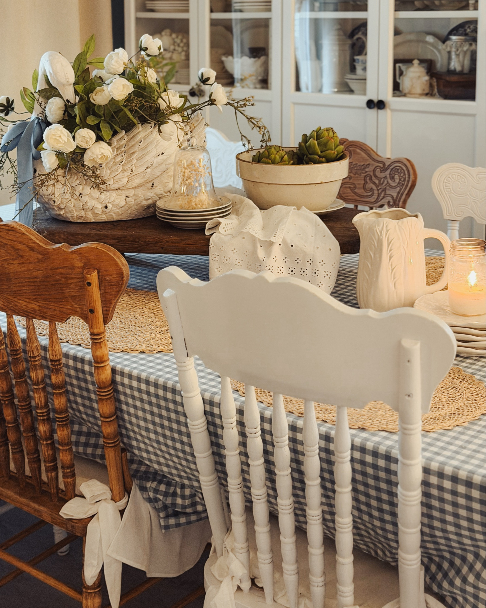 The perfect combination for a spring table! You can’t go wrong with this classic combination. 

#LTKHome #LTKSeasonal