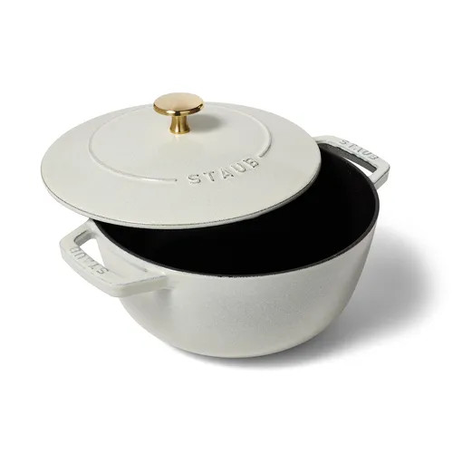 Staub Essential French Oven, 2.5 qt. | Sur La Table