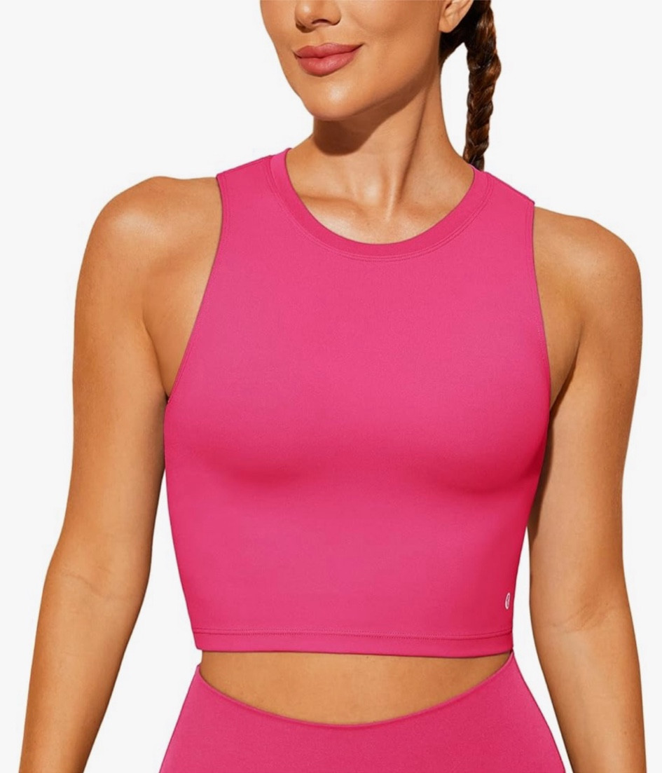 Workout crop top with built in sports bra 

#LTKActive #LTKFindsUnder50 #LTKFitness