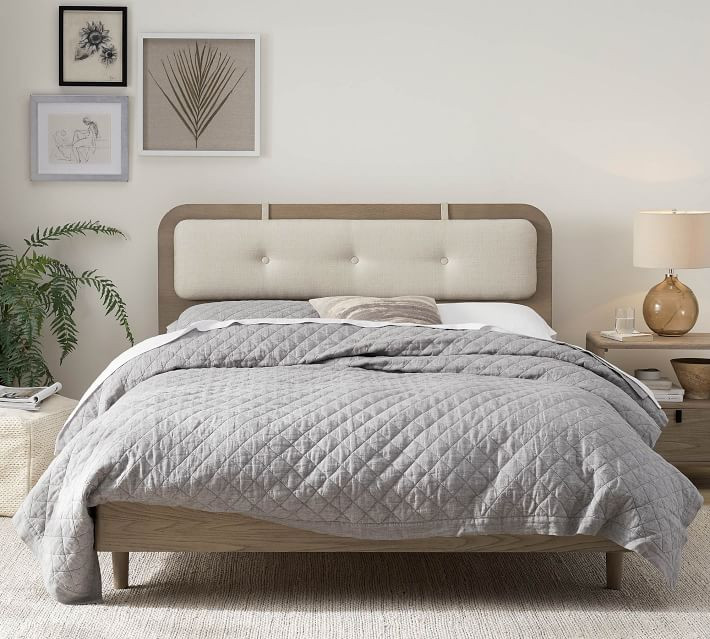 Remington Platform Bed | Pottery Barn (US)