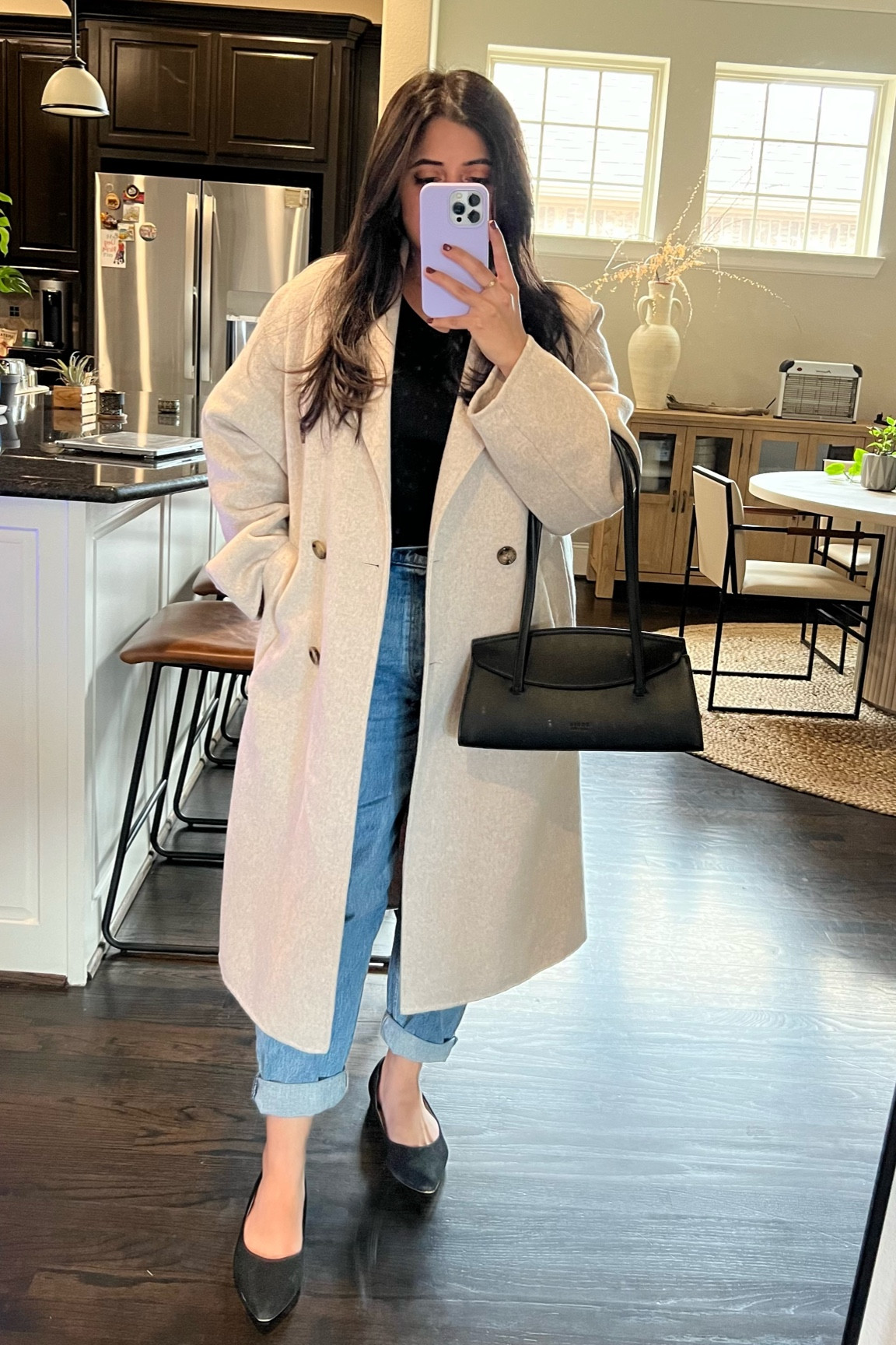 Ootd
Wool coat, outfit inspiration, winter style, fall fashion trends, fall fashion, outfit inspo, fashion, long coat, minimal look, minimal style, workwear look, small bag, small everyday bag

#LTKworkwear #LTKHoliday #LTKstyletip