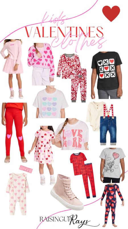 I found these super cute kids clothes while we were at target !