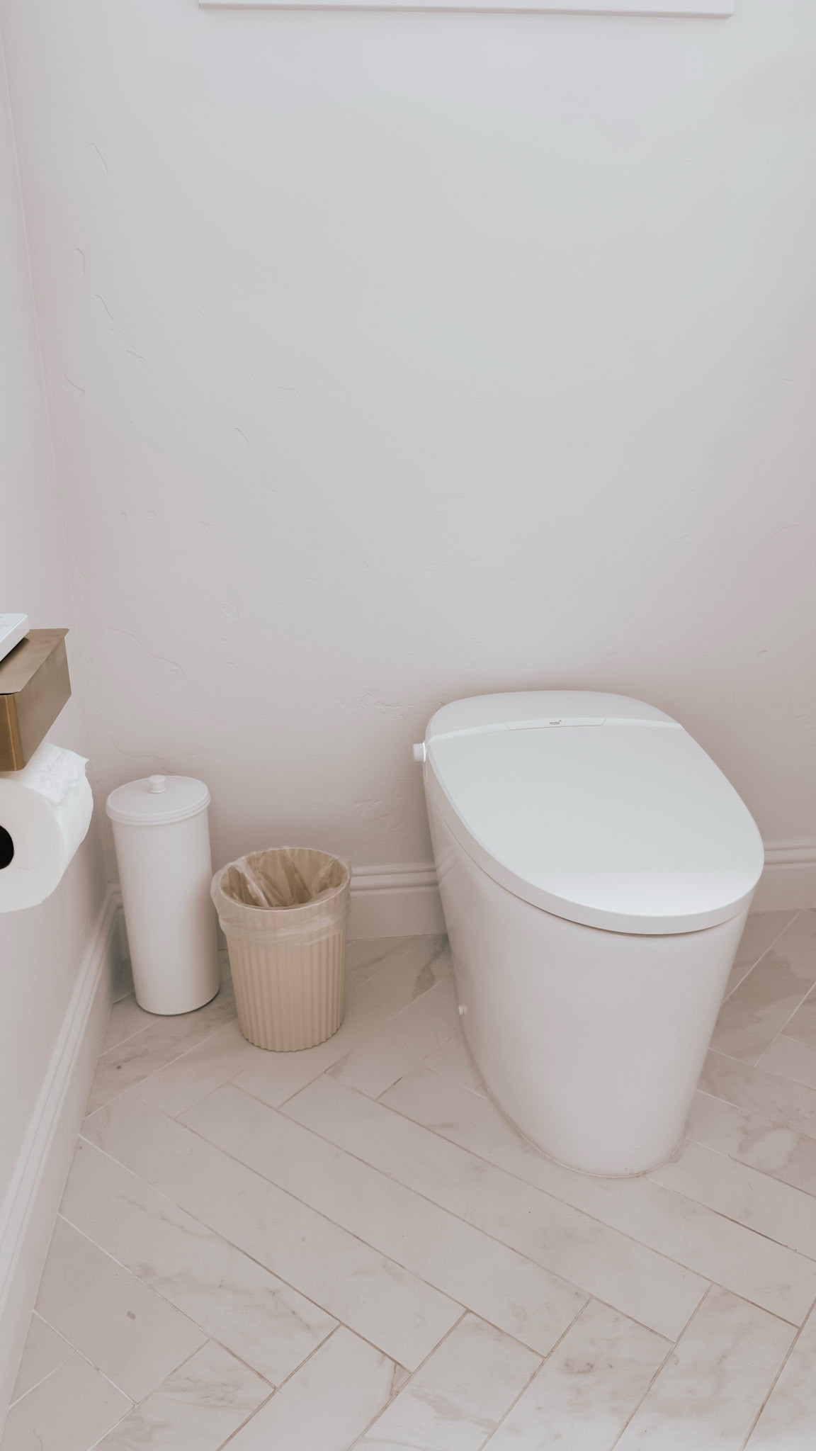 Genius bathroom hack! 🗑️ This peel and stick trash bag dispenser sticks right to the bottom of your trash can and makes changing the bag super easy! 

#LTKHome