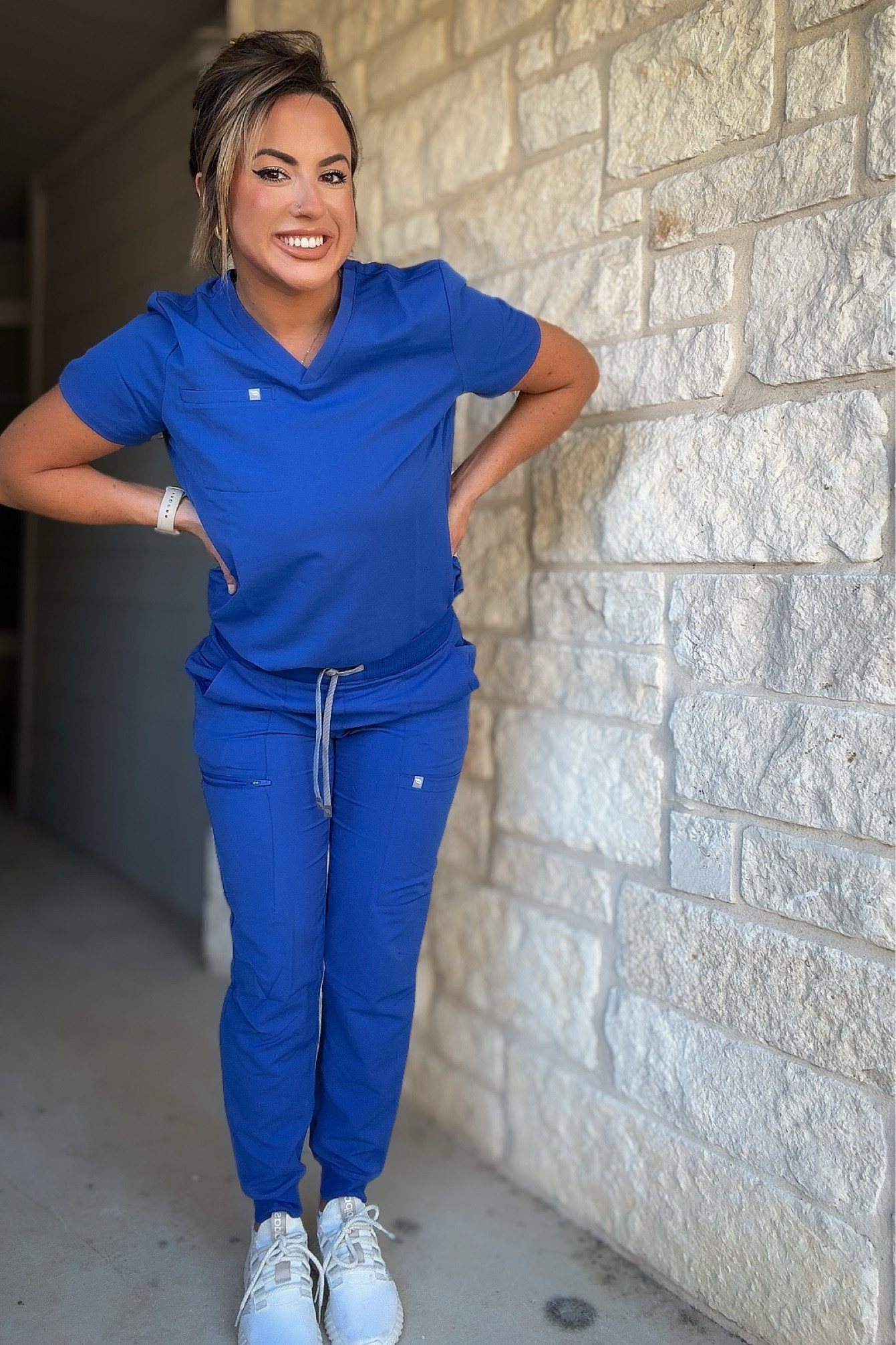 ✨Fabletics Scrubs✨

#LTKActive #LTKWorkwear #LTKBeauty