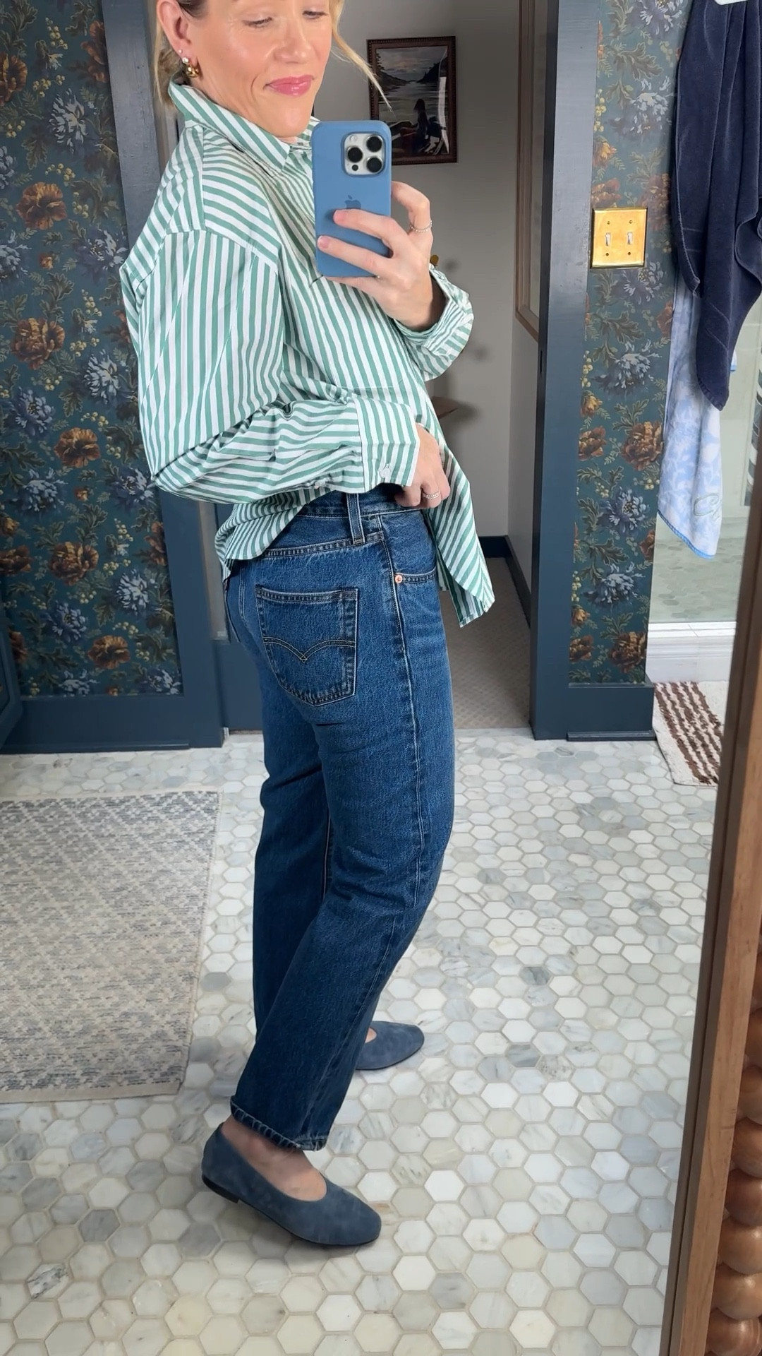 Wearing my regular size in my most worn @Levi's  jeans in a 28 length (5’3”) are a mid rise easy leg, an everyday casual throw on and go pair. Relaxed Cotton poplin button down & closet workhorse barn jacket are slightly oversized but still wearing my regular size small. @levis #levisltkpartner @Shop.LTK #liketkit 

#LTKootd #LTKSaleAlert #LTKmomlife