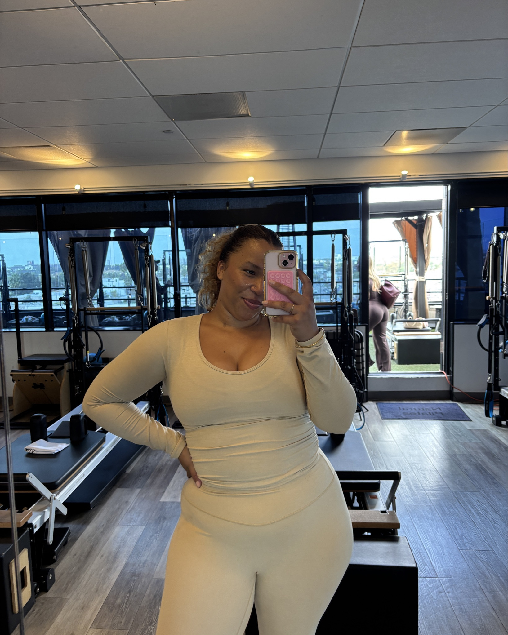 use code: DANIELLEB10 for 10% off ✨🤍

#LTKActive #LTKU #LTKMidsize