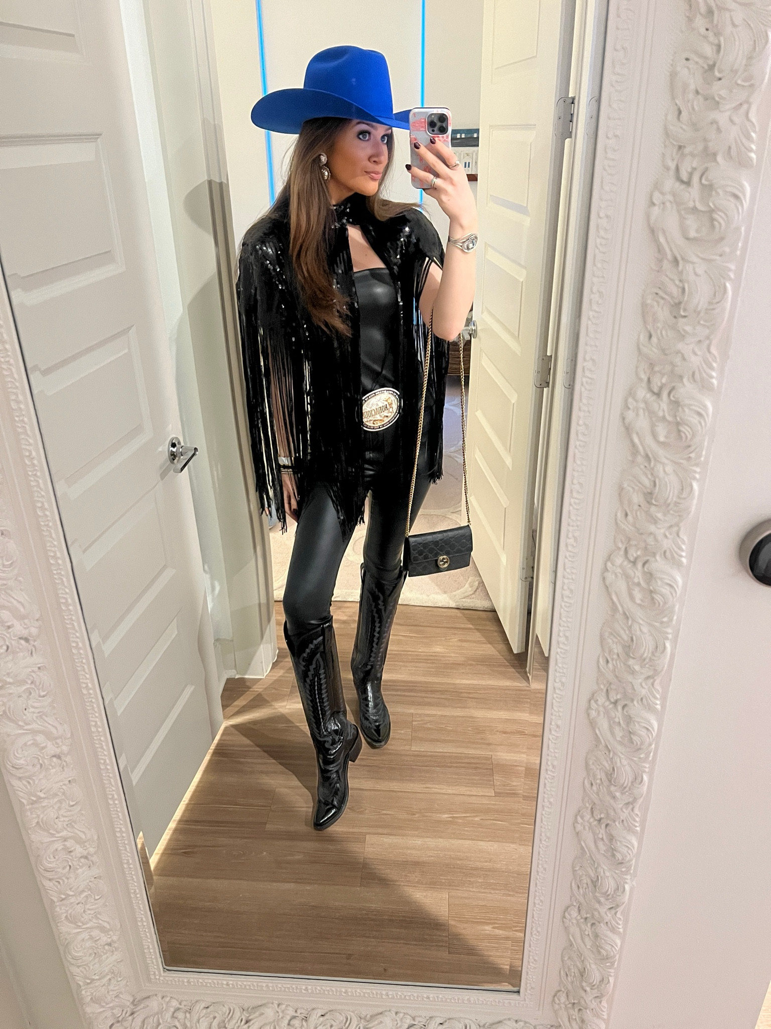 Fort Worth rodeo ready🤠 Cape is now on sale🖤