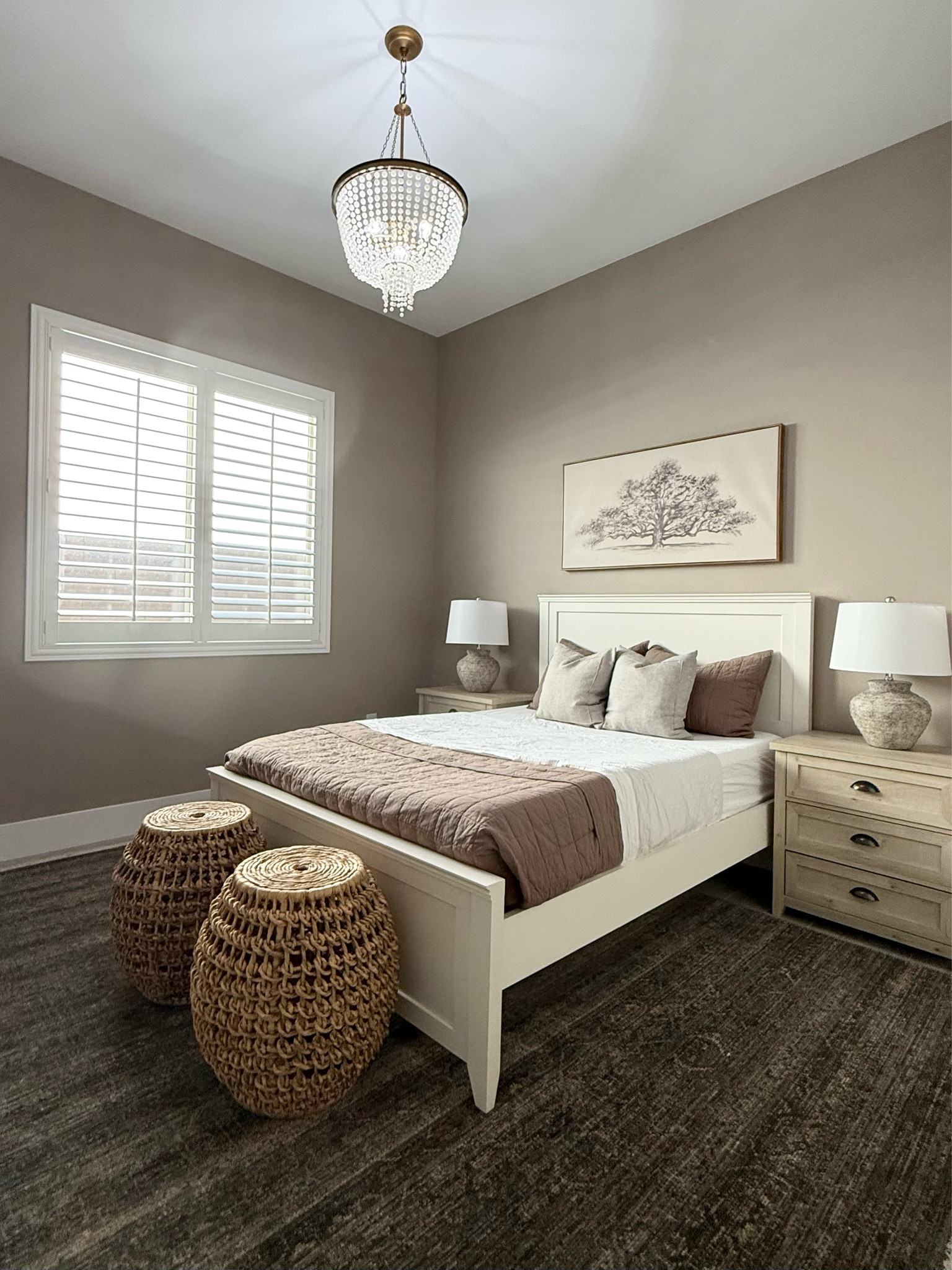 Client design 

Guest bedroom ready for holiday visitors 

Rug and new light fixture installed today. 

Still waiting on duvet insert but that completes this room  

#LTKFindsUnder100 #LTKHome #LTKFindsUnder50