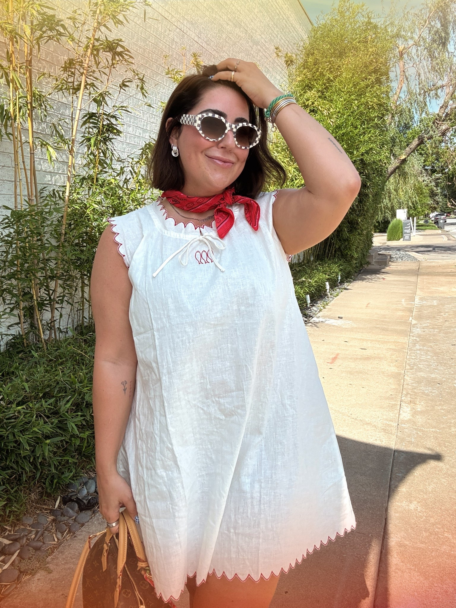 The cutest sardines linen dress from #sonderhaus 

#LTKSummerEdit
