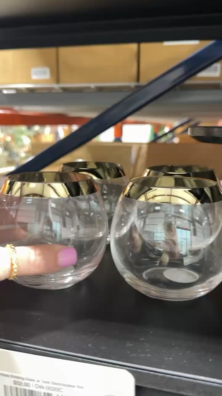 This adorable glass set is perfect for the holidays or year round!! They are also 30% off right now!


Modern Locke, holiday, home decor, hosting, glasses 

#LTKGiftGuide #LTKWatchNow #LTKHome