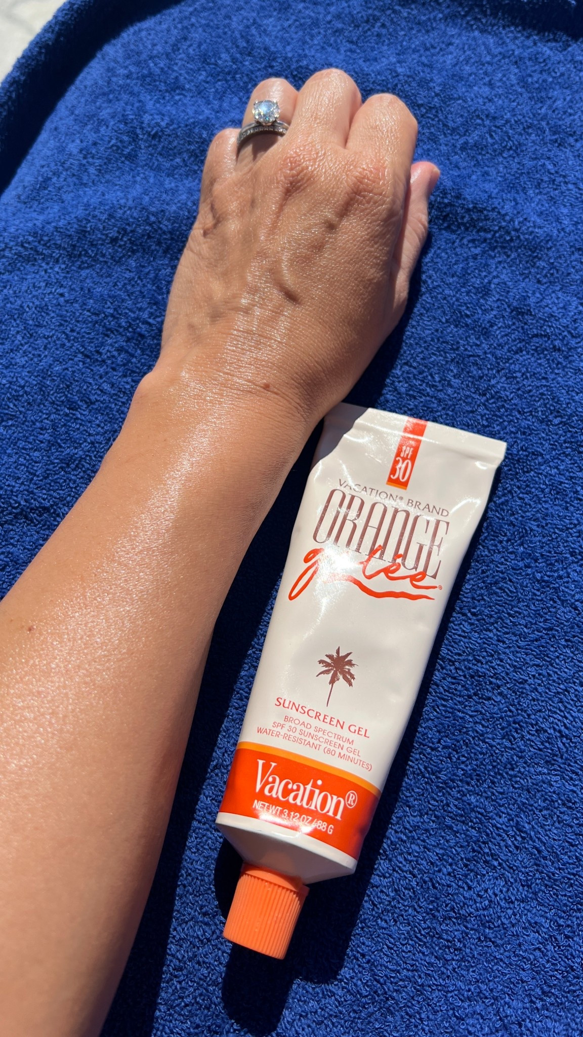 Obsessed with the Orange gelee sunscreen & it’s on sale right now & at 3.12 oz it’s carry-on travel approved🧡

#LTKSwim #LTKTravel #LTKSaleAlert