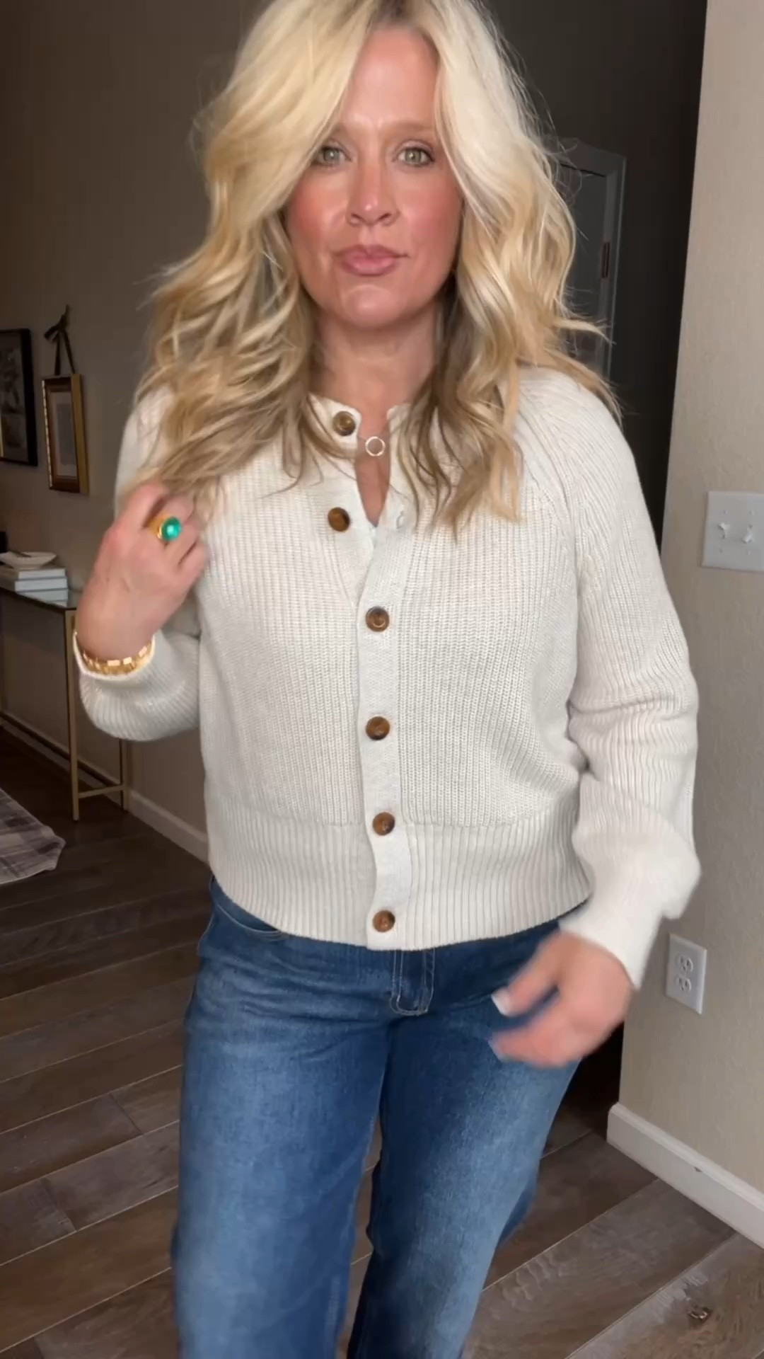 ✨Tap the bell, save and ❤️ start here over 40 fashion, midlife style, midsize fashion and luxury looks for less.  

My belly shows in everything lately.

For a long time, my instinct was to hide it, bigger tops, more fabric, anything that made me feel less exposed.

But more fabric didn’t always make me feel better. Sometimes it just hid my shape too.

So now I use Outfit Physics™:

LIFT the eye
SKIM the middle
BALANCE the proportions

Same body. Better strategy.

Getting dressed feels a whole lot easier when I stop fighting my body and start understanding what works with it.

Save this for the next morning nothing feels right and share it with a woman who’s learning to dress her changing body too.

👑 Helping you look good, feel good.-Lindsey Denver   

Check back daily for belly-friendly style, confidence, and Outfit Physics™.

#LTKOver40 #LTKPlusSize #LTKMidsize

Comment SHOP below to receive a DM with the link to this post on my LTK ⬇ https://liketk.it/6mdnI