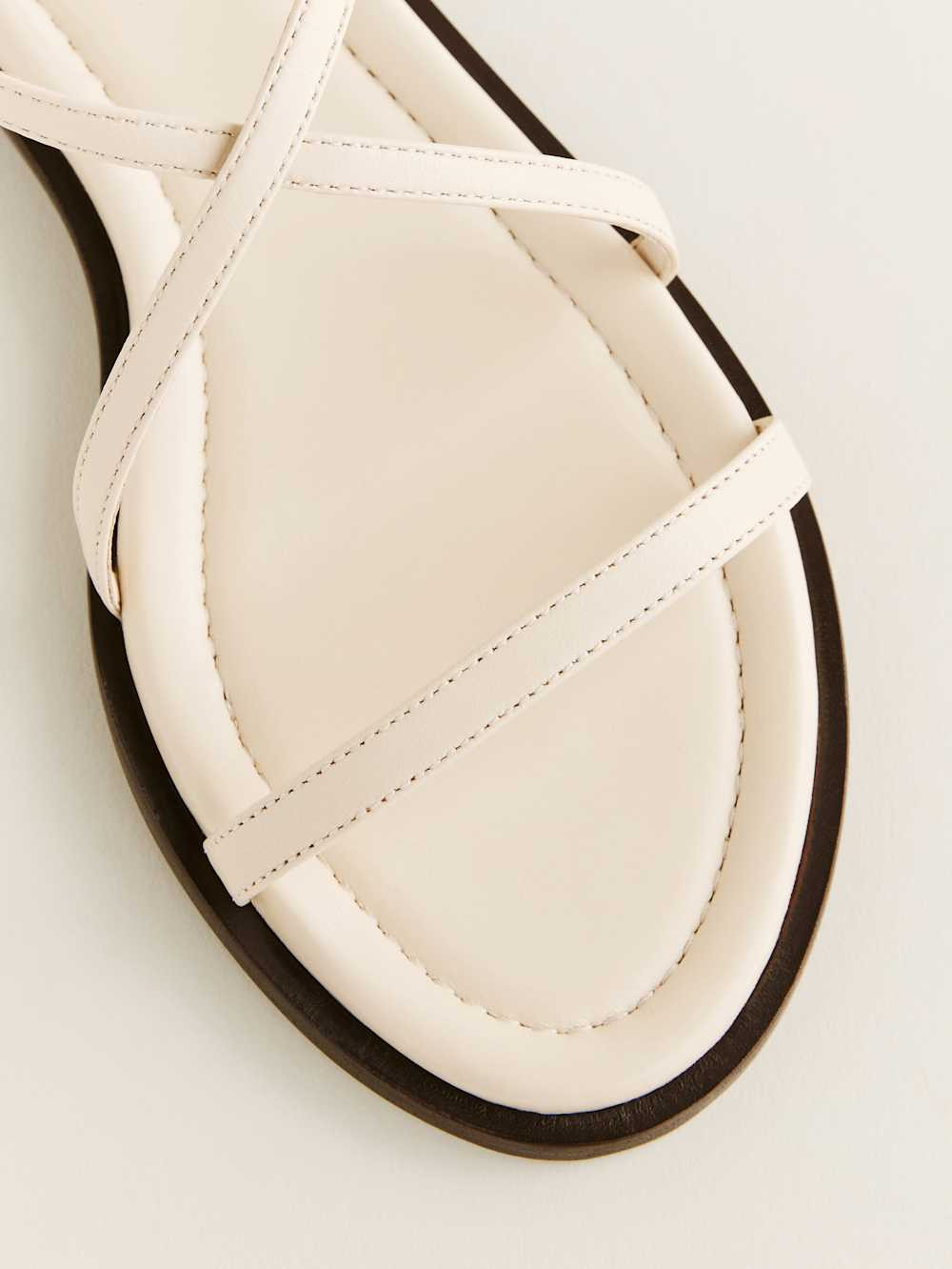 Jamie Flat Sandal | Reformation (Global)