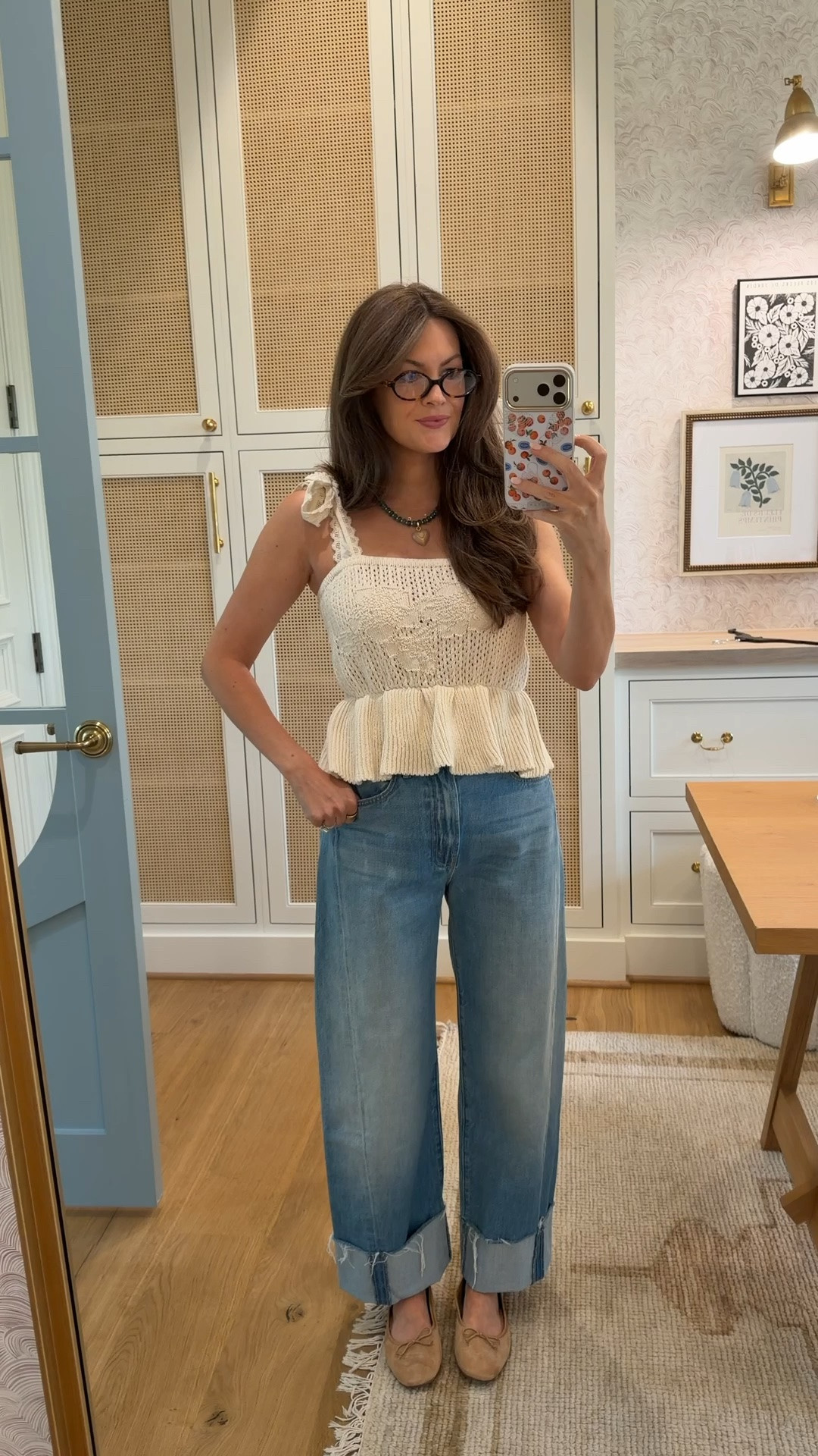 What I’m wearing today - been wearing these jeans nonstop! 🫶🏻

#LTKootd #LTKmomlife #LTKgrwm