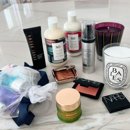Shop some of my fave beauty products 20% off @bluemercury Anniversary Sale through 9/22 
20% your purchase of $150+ with code HAPPY20 (exclusively for BlueRewards Members - it’s FREE + FAST to join & gives you loads of perks!)
Receive a 12-pc deluxe sample bag ($175 value) with your $200+ purchase
#bluemercurymusts 

#LTKbeauty #LTKsalealert #LTKSale