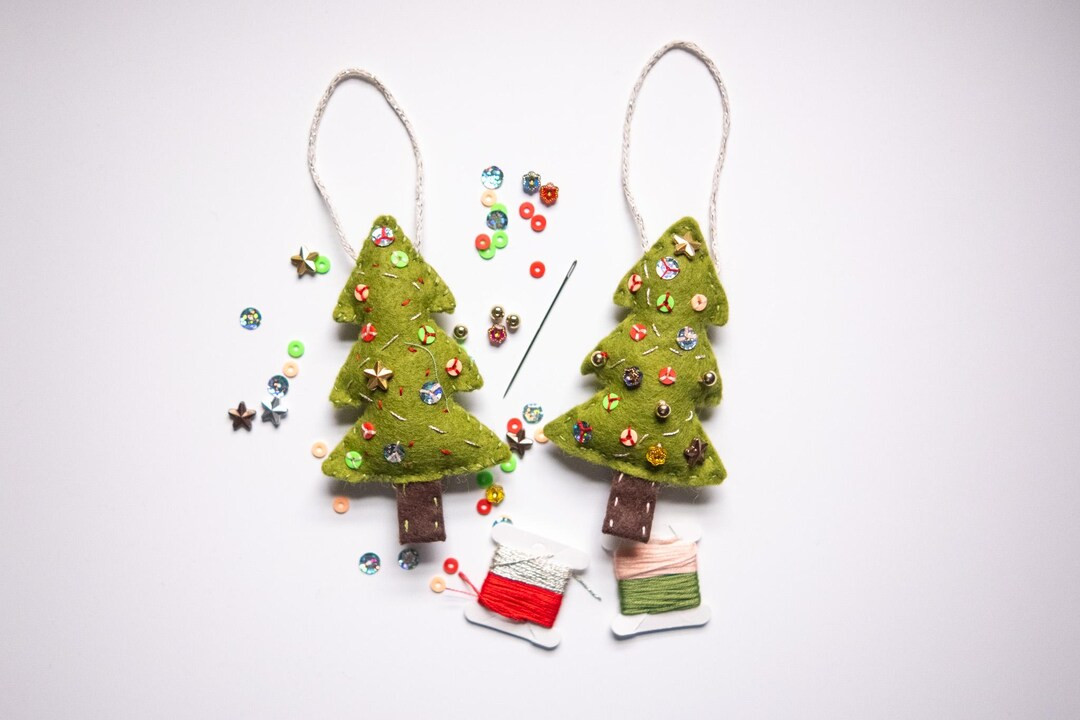 Felt Christmas Tree Ornament Kit/felt Ornament Kit/christmas Craft/diy Christmas Ornament/craft K... | Etsy (US)