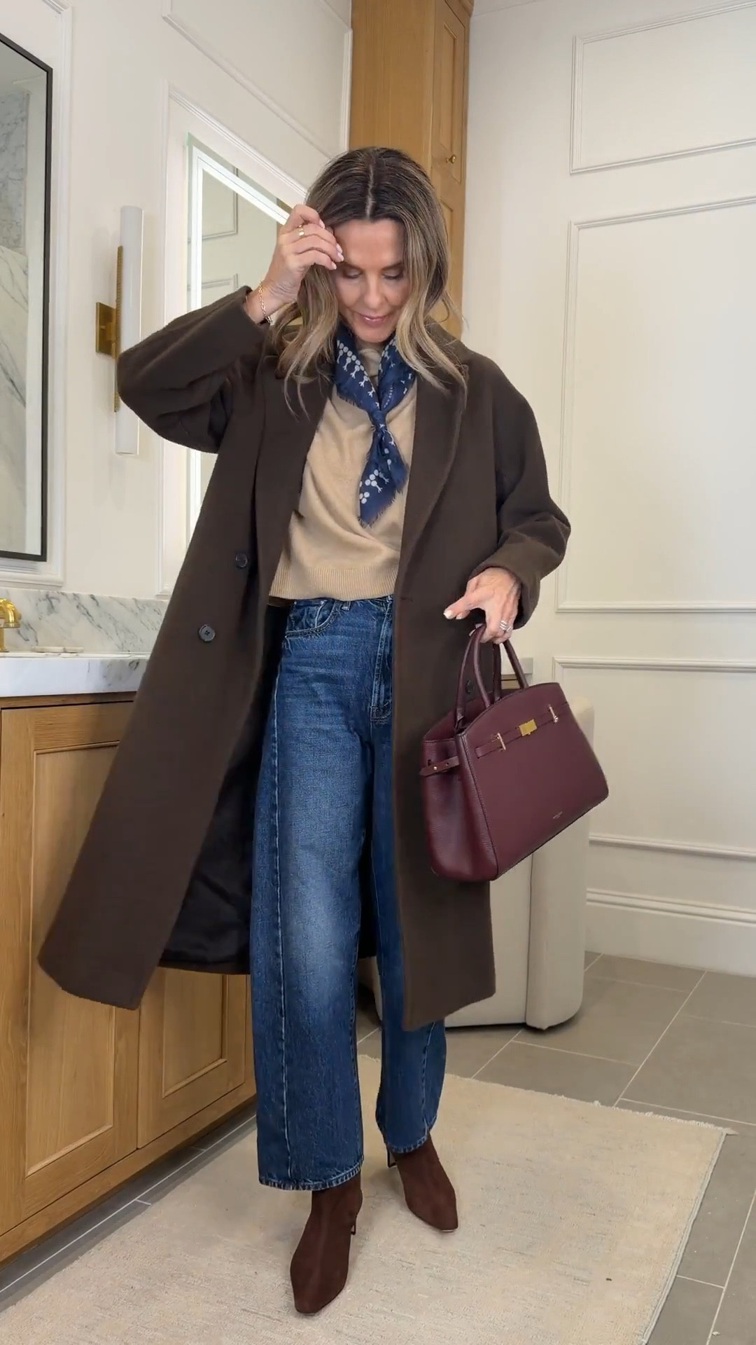 Everyday outfit  
I’m 5’6”
-Mother barrel jeans TTS 
-cashmere sweater Sz XS 
-Aritiza slub coat 2XS
-Love my new bag! 
-Suede boots TTS, very comfortable! 
-scarf is 21” square 

#LTKootd #LTKgrwm #LTKOver40