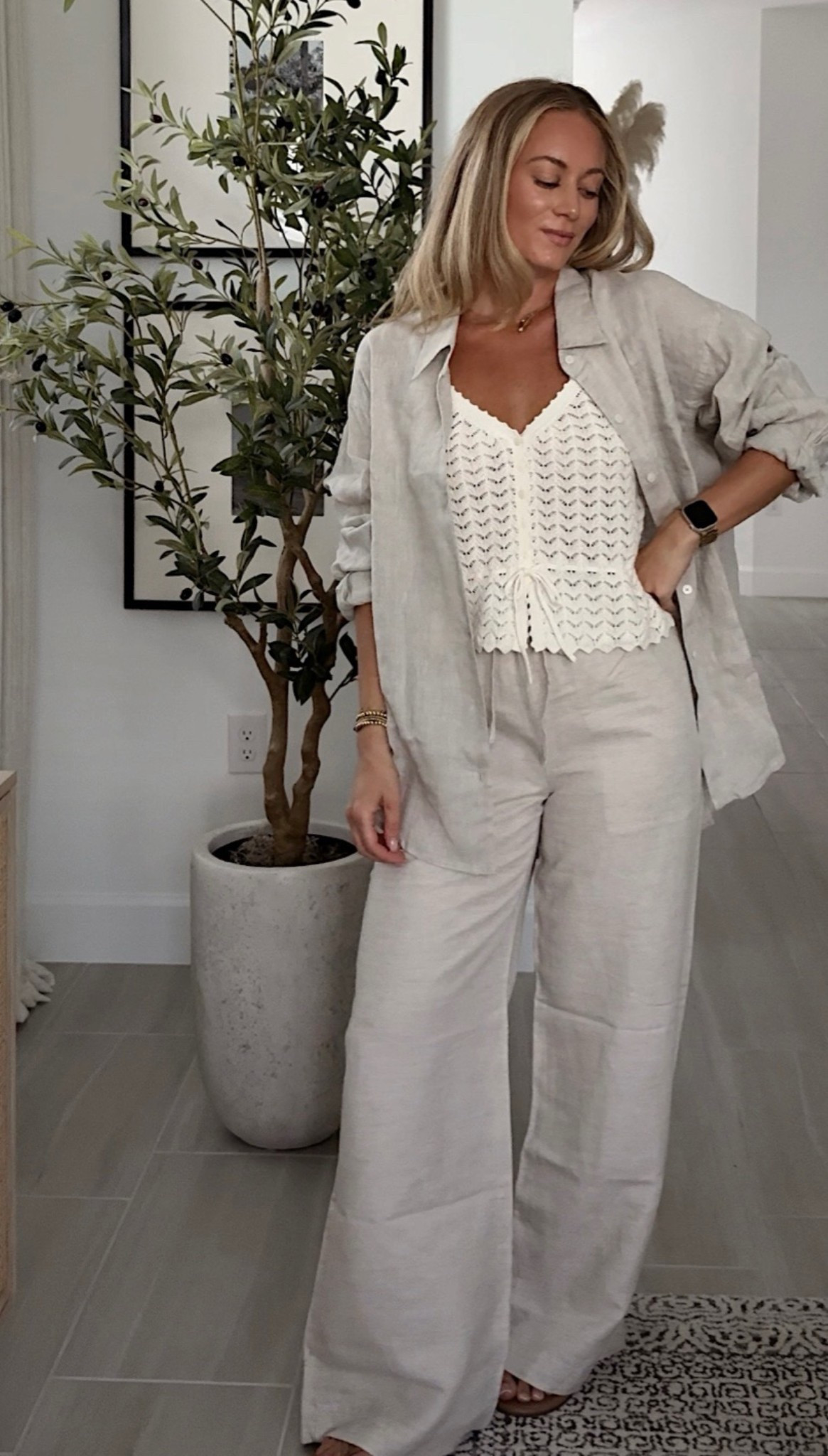 The @Aritzia linen set is perfect on its own but the elevated essentials look is even better when you add this cotton scoop neck. Wearing small in everything. 

Aritzia lodge pants, Aritzia linen, linen set, vacation outfits, resort wear

#LTKootd #LTKSeasonal #LTKTravel