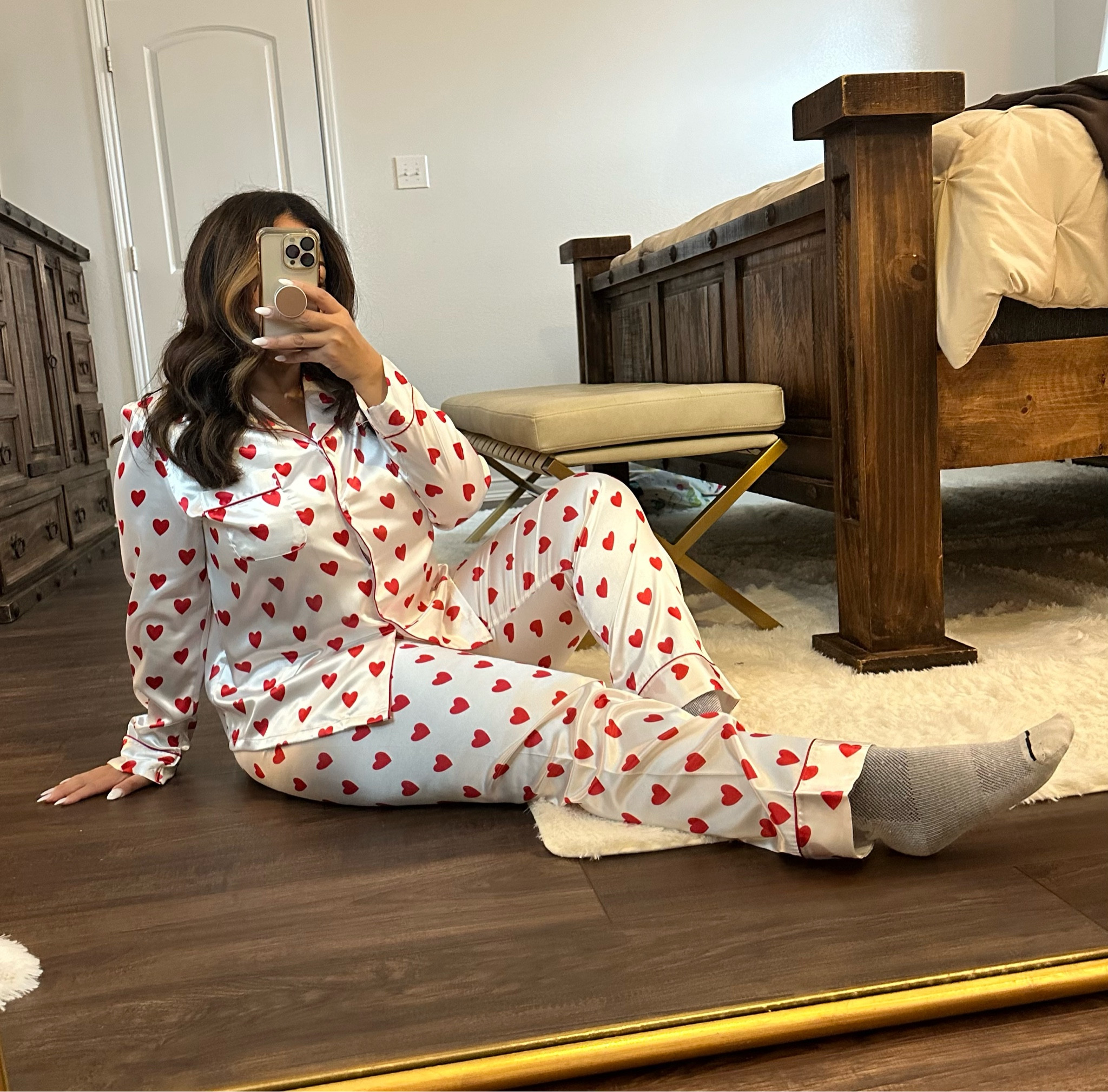 SHEIN Satin valentines pajamas

#LTKbump #LTKmidsize #LTKMostLoved