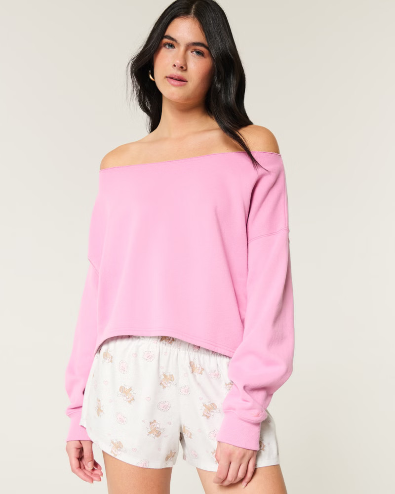 Easy Off-the-Shoulder Sweatshirt | Hollister (US)