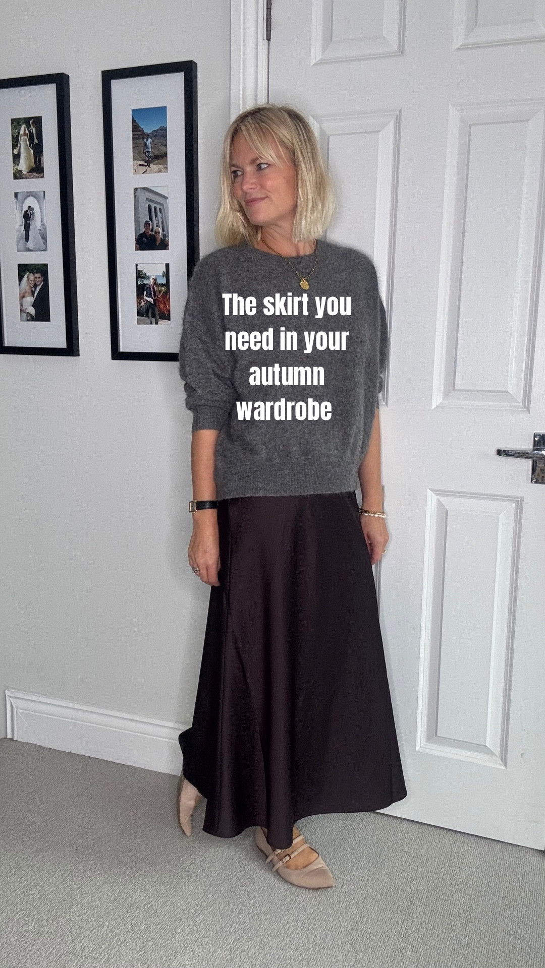 A satin skirt 🍇is a key component in my autumn wardrobe…

…. Because you can style it in so many ways for lots of different occasions - work, evening, casual. 

… but they can be trickier for many shapes. This one, however is a brilliant style I’ve bought for lots of my curvier clients thanks to the way it’s cut. 

I have on the XXS in this style and it is a very neat fit on me as a 6 so I’d suggest you may want to size up in this if between sizes. 

Also comes in lots of other colours 

Autumn outfits 
Autumn
Satin skirts
Knee high boots 

#LTKuk #LTKautumn #LTKstyletip