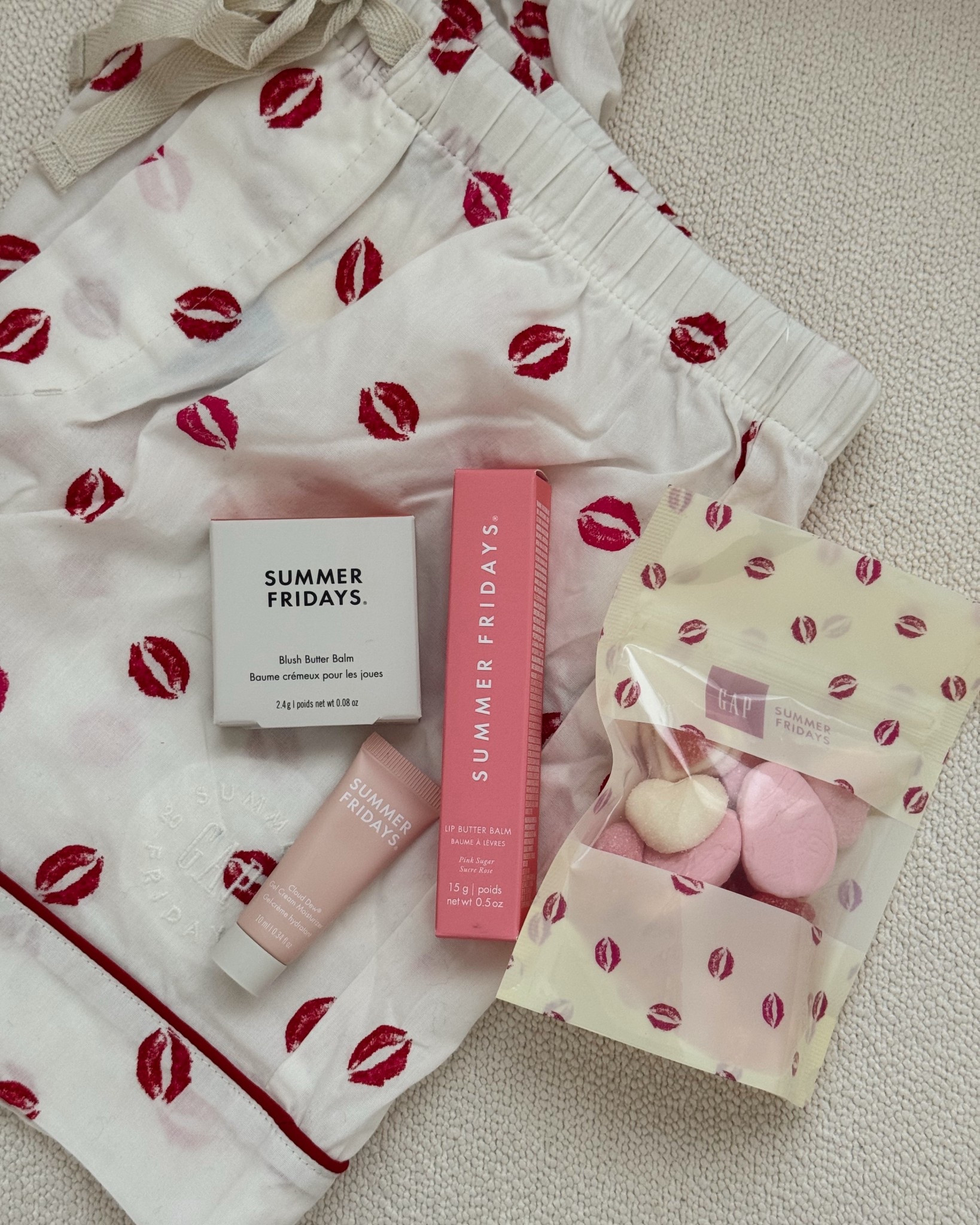 Gap x Summer Fridays kiss print shorts
Summer Friday lip balm in pink sugar

Kiss print, Valentine’s Day, pajamas, pajama set, Valentine’s Day pajamas, beauty, skincare, Valentine’s Day gifts

#LTKFindsUnder50 #LTKBeauty #LTKselfcare