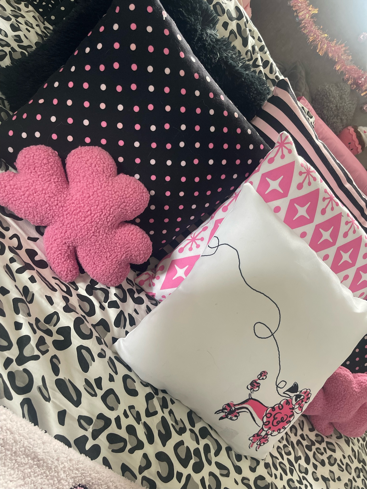 SO CUTE AND TINY. she can do any size and color! + bc they aren’t green and I’m also irish (lol) and see the shamrock as a major motif in my life, i feel like i can use this past st patty’s day too! But it’s especially great for the season!!

#LTKstyletip #LTKhome #LTKSeasonal