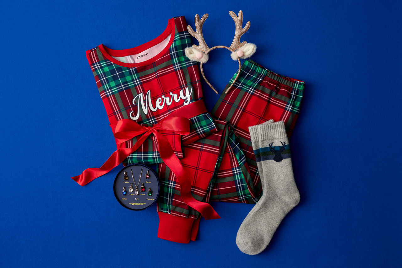 Joyspun Women’s Long Sleeve Tee and Jogger Pants Pajama Set, 2-Piece, Sizes S-3X - Walmart.com | Walmart (US)