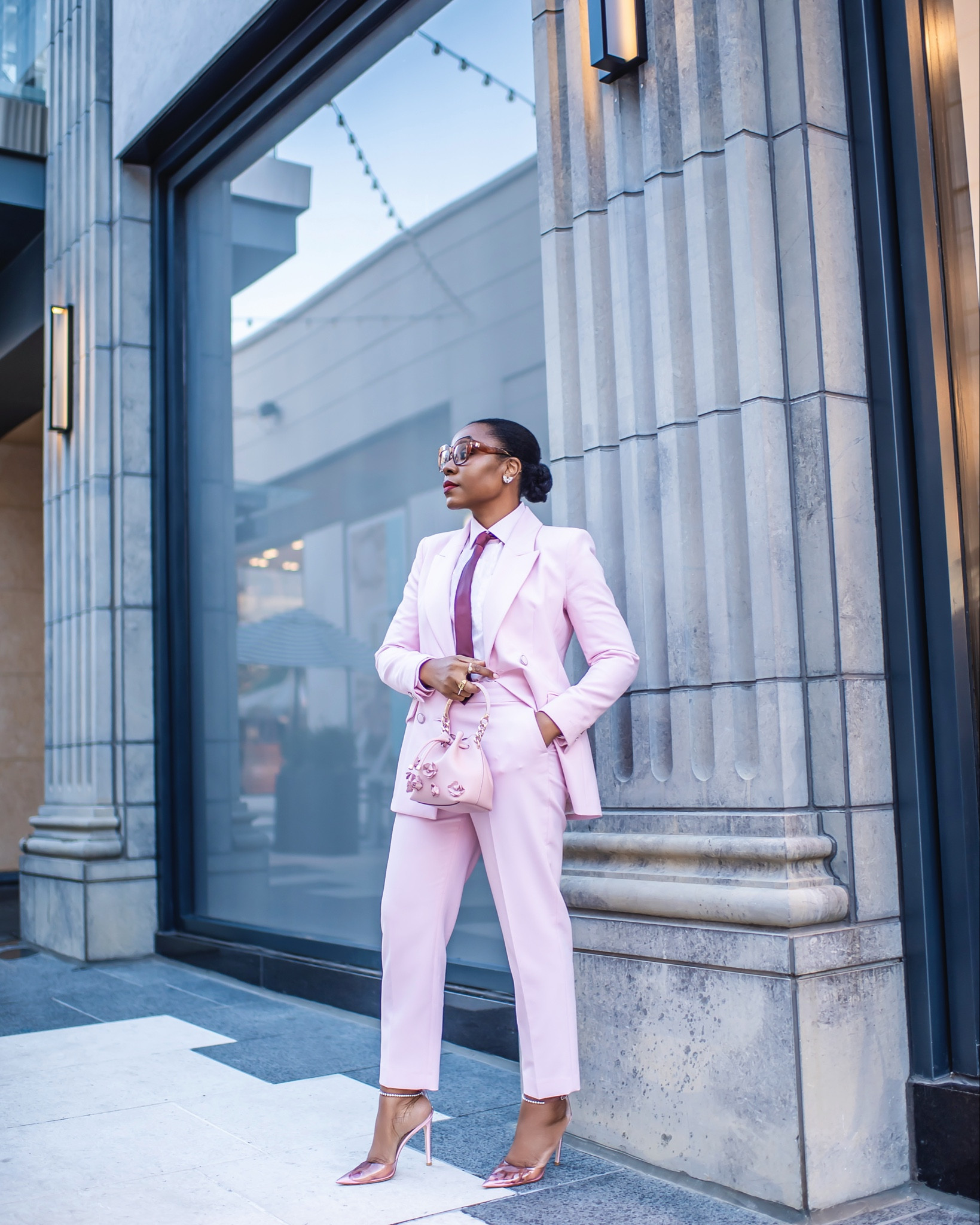 Kicking off the first Monday of Women history month in style.

Wearing a size medium in this Zara suit. (My regular size) suit runs true to size. #zara #pinksuit 

#LTKWorkwear #LTKStyleTip #LTKFindsUnder100