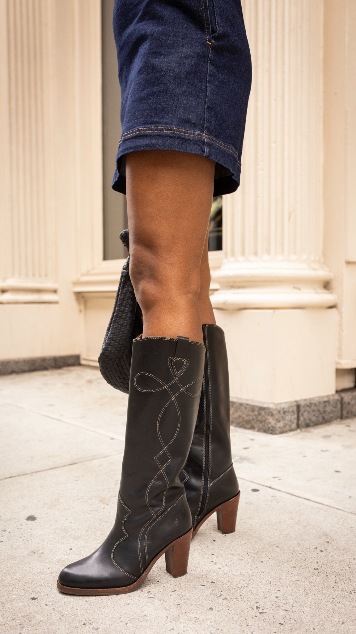 These are surprisingly so comfy!! I love the stitch details.

#LTKShoeCrush