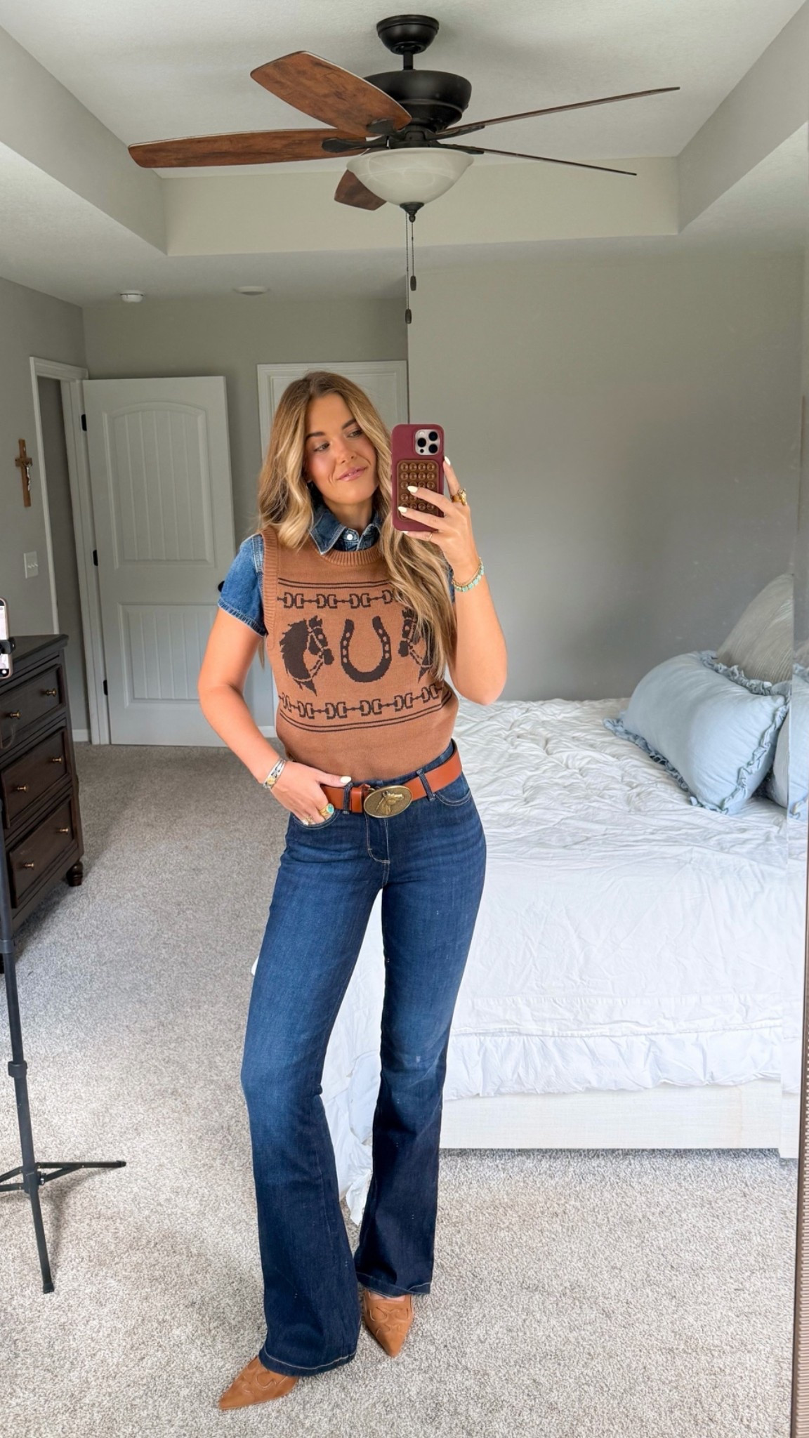 denim top & sweater in a small! Dark denim jeans - color MADILYN - Waist 26 - Inseam 36
western chic casual business office wear

#LTKgrwm #LTKSaleAlert #LTKTall