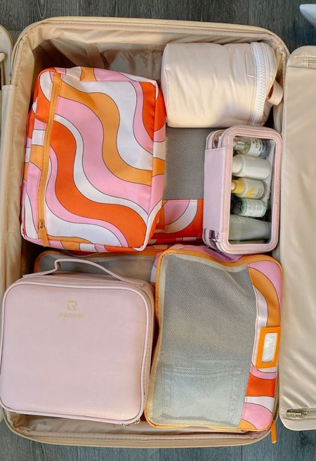 Some of my packing must haves!!

Pack with me, packing cubes, cosmetics bag, toiletry bag, luggage, organized packing, travel hacks, packing hacks

#LTKtravel #LTKbeauty #LTKfamily