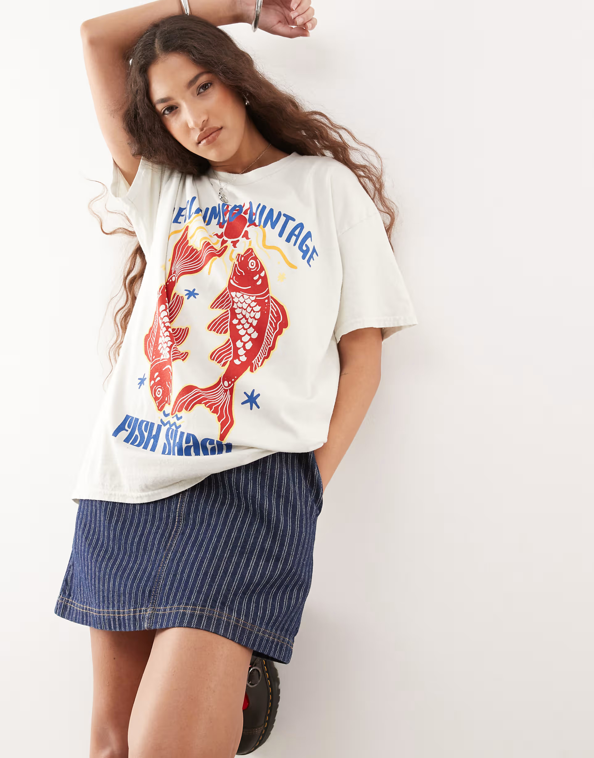 Reclaimed Vintage oversized t-shirt with fish graphic in off white | ASOS | ASOS (Global)