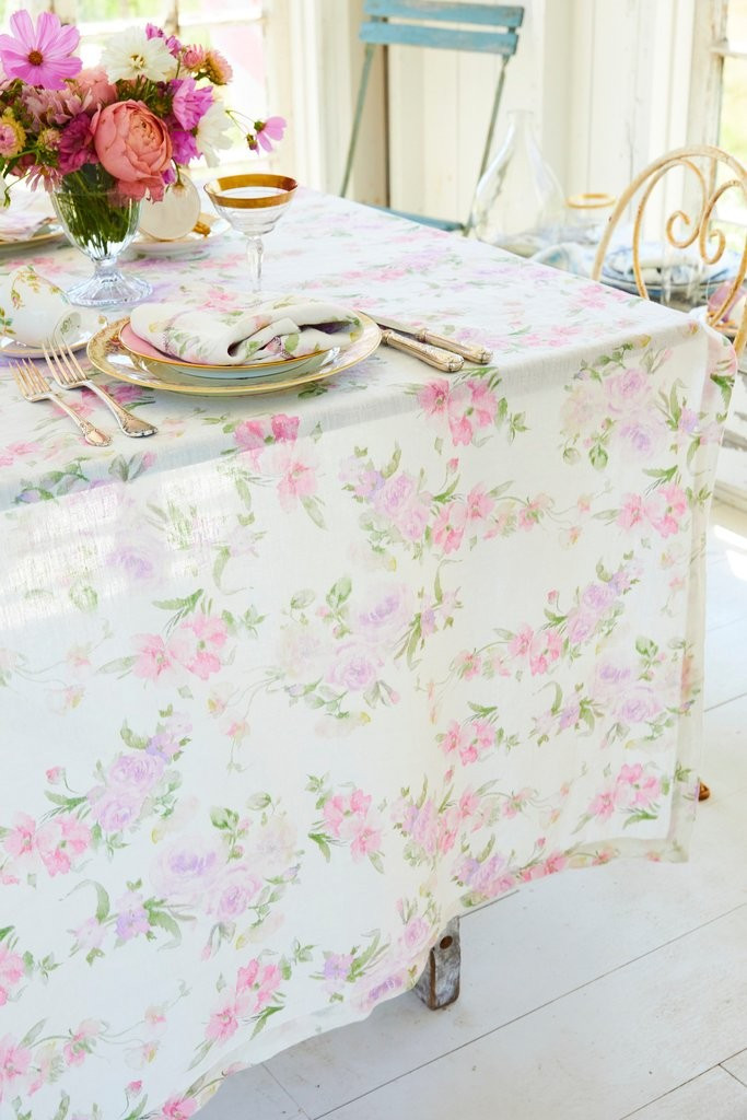 Almond Linen Tablecloth | LOVESHACKFANCY