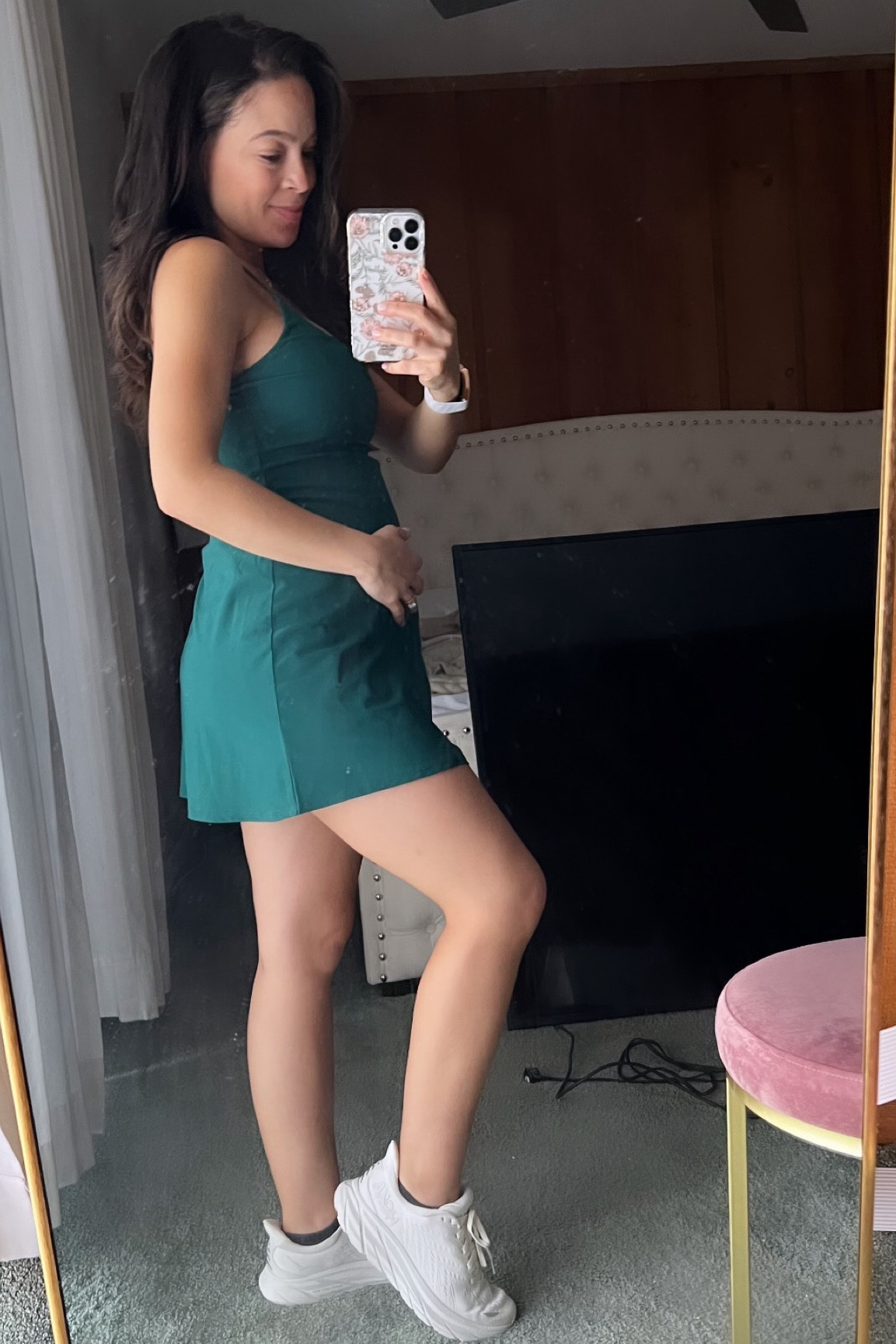 Bump friendly dress 💚 from Abercrombie 