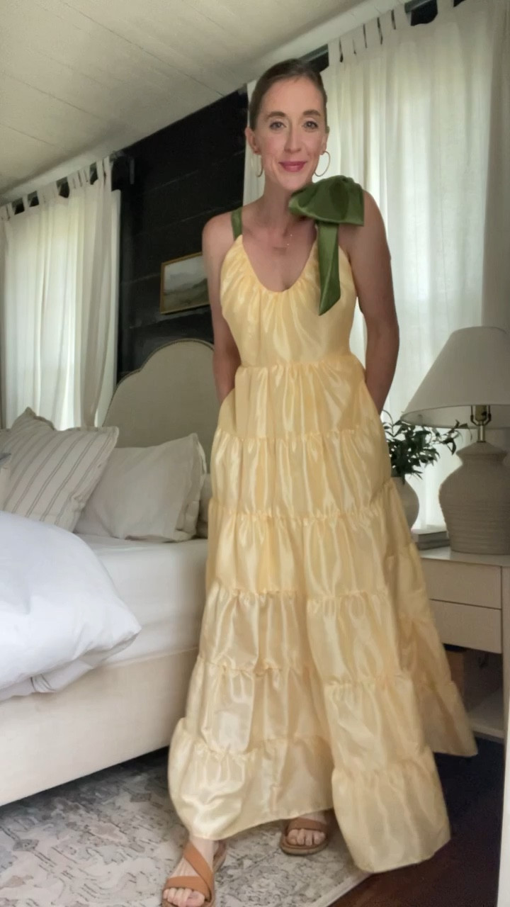 A dress that makes you feel like a princess. It fits true to size, has adjustable straps and smocking in the back so it’s great for busty girls as well. 
This would be a great wedding guest dress! 

#LTKstyletip #LTKmidsize #LTKwedding