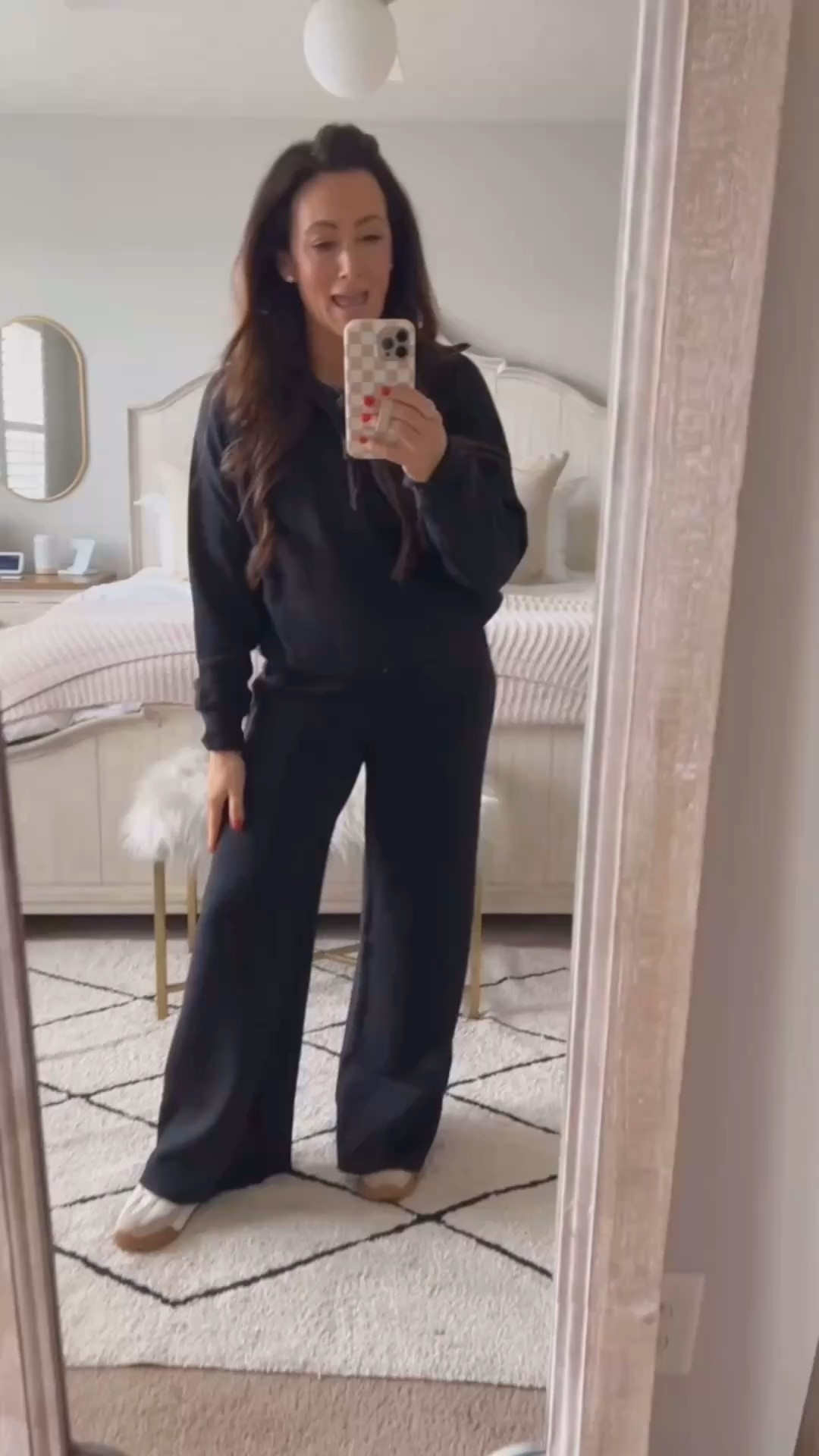 You can use code ASHXSPANX for 15% off your first order with @Spanx 
• medium top
• medium petite pants (I’m 5’4)

#LTKootd #LTKgrwm #LTKTravel