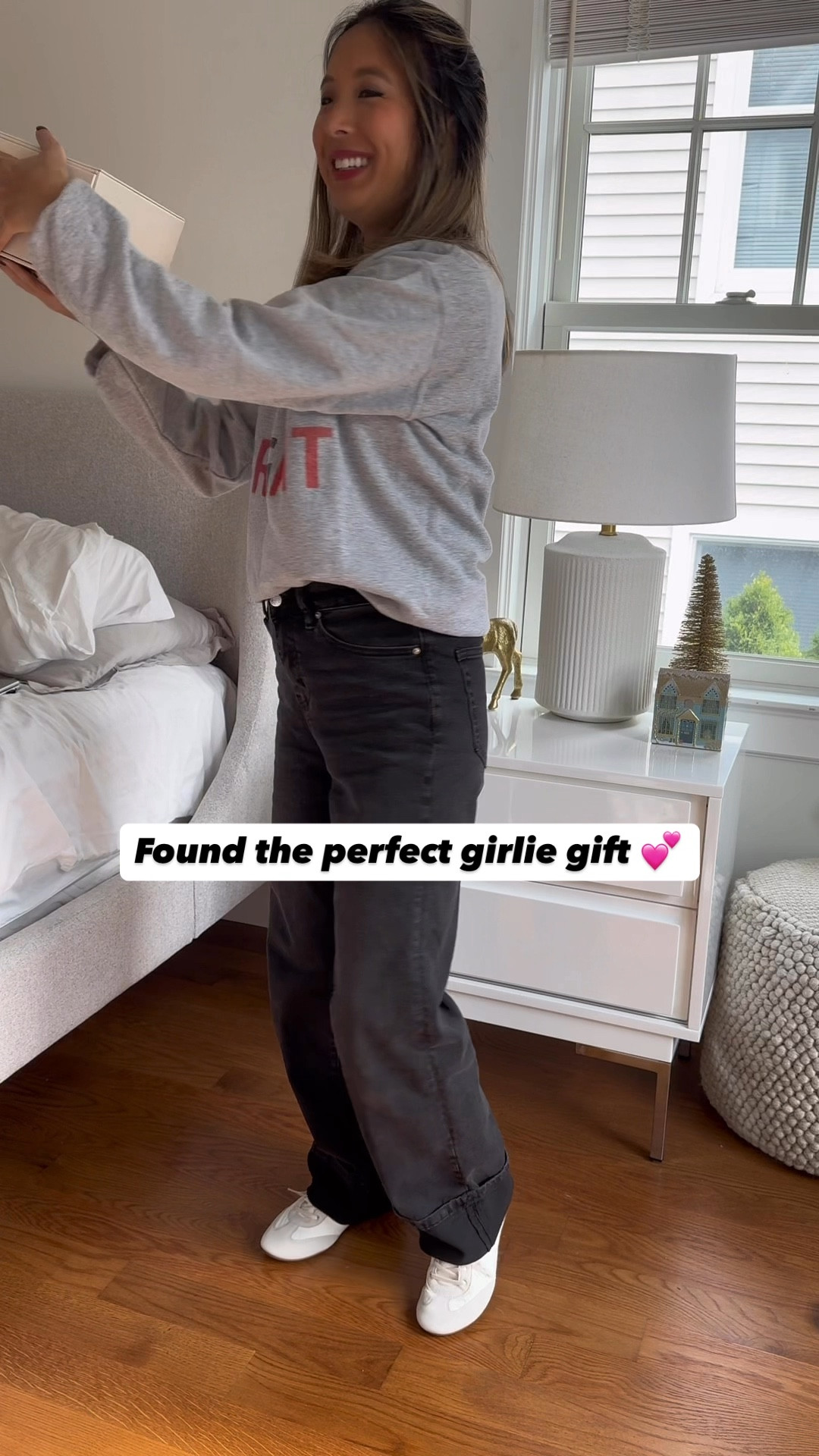 Omgosh girls… how beautiful is this jewelry box from @lolalet.official ? This would make a great holiday gift for the girls 💕 or even just for yourself 🤣

It looks so expensive (and actually is so similar to one I got for 10x the price 😩) but this one is so affordable. 🙌🏻 3 tiered and has so much space for all of your jewelry! Love the white and gold together, so elegant! 👌🏻

#lolaletorganized #LoveMyLolalet #giftsforher🎁 #giftsforgirls #giftideasforher♥️ #giftguideforher 

#LTKGiftGuide #LTKFindsUnder50